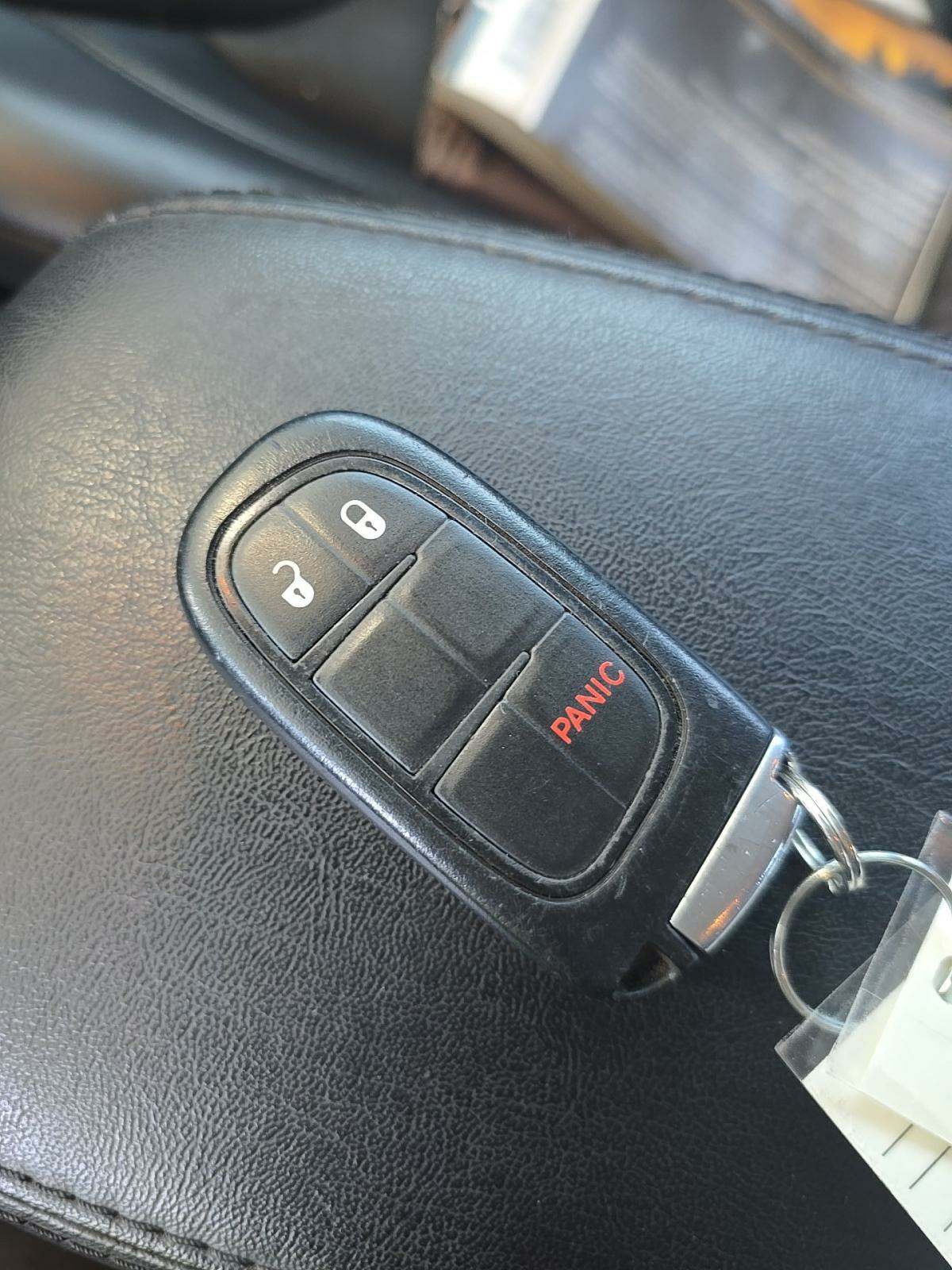 2019 Jeep Cherokee Latitude Altitude Edition FWD