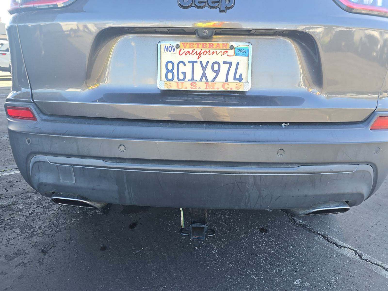 2019 Jeep Cherokee Latitude Altitude Edition FWD