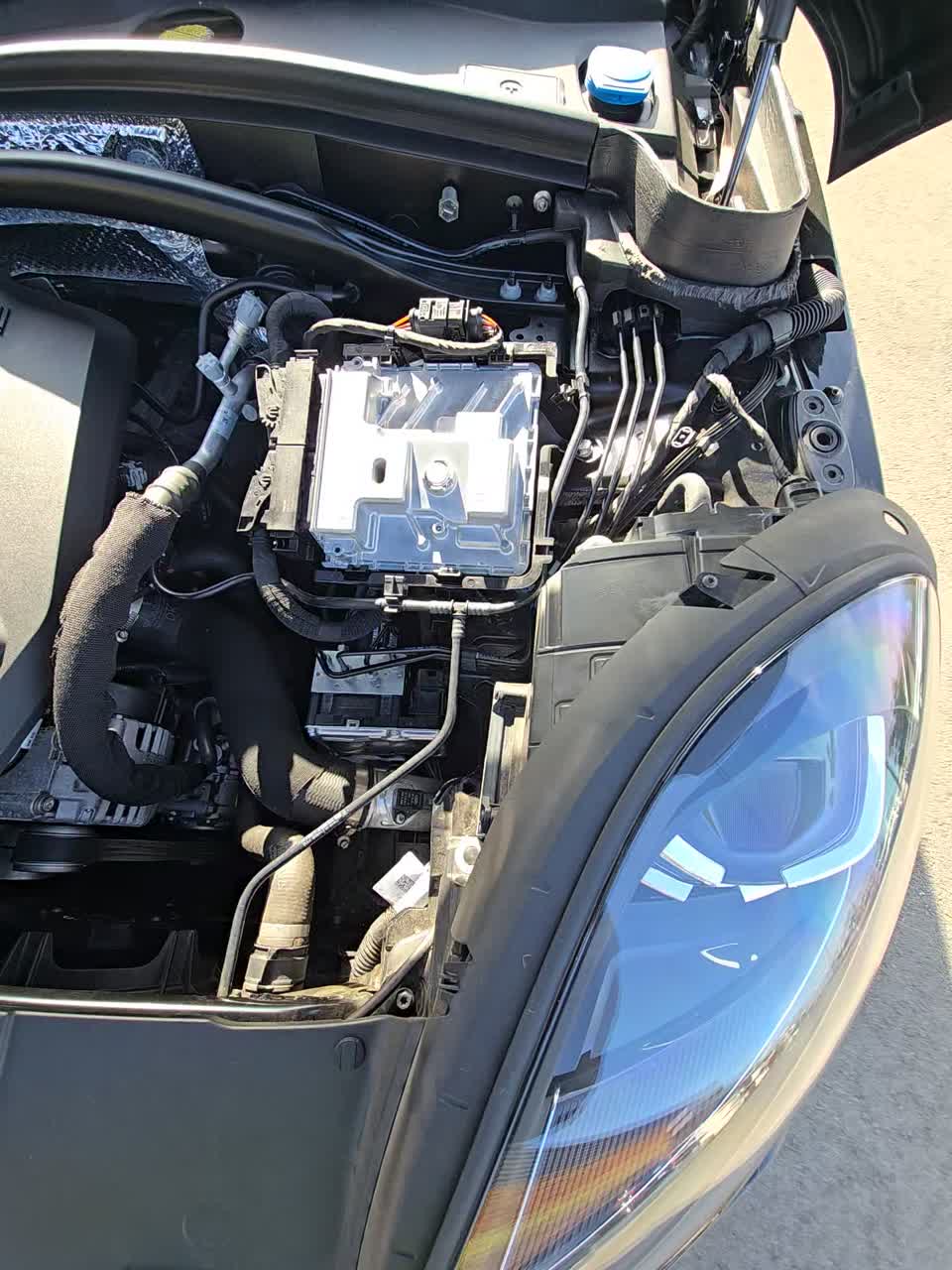 2024 Porsche Macan Base AWD