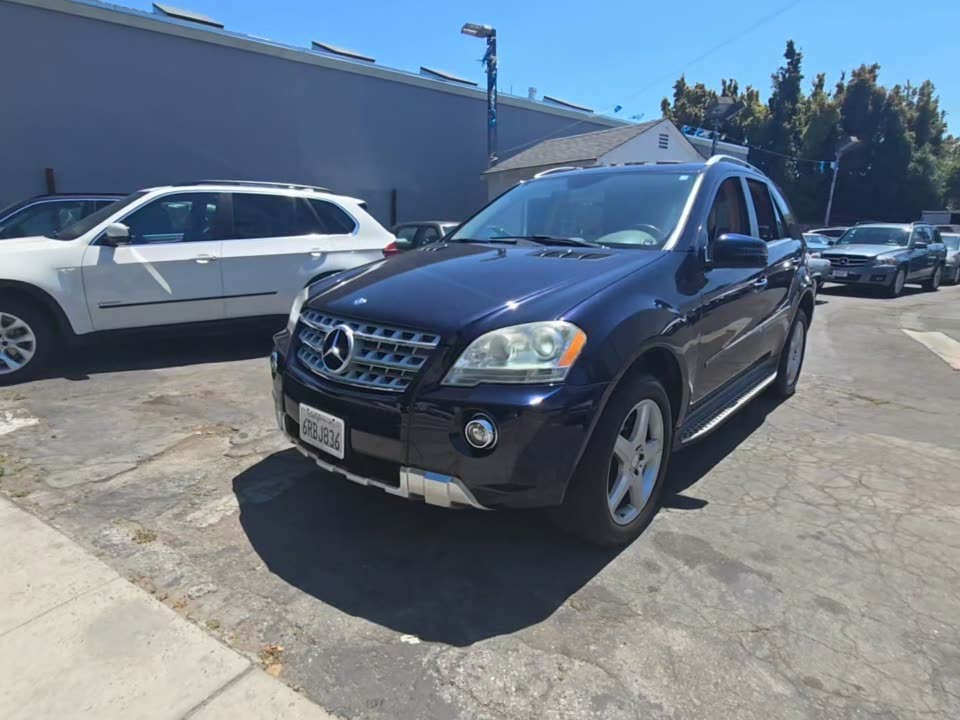 2011 Mercedes-Benz M-Class ML 550 AWD