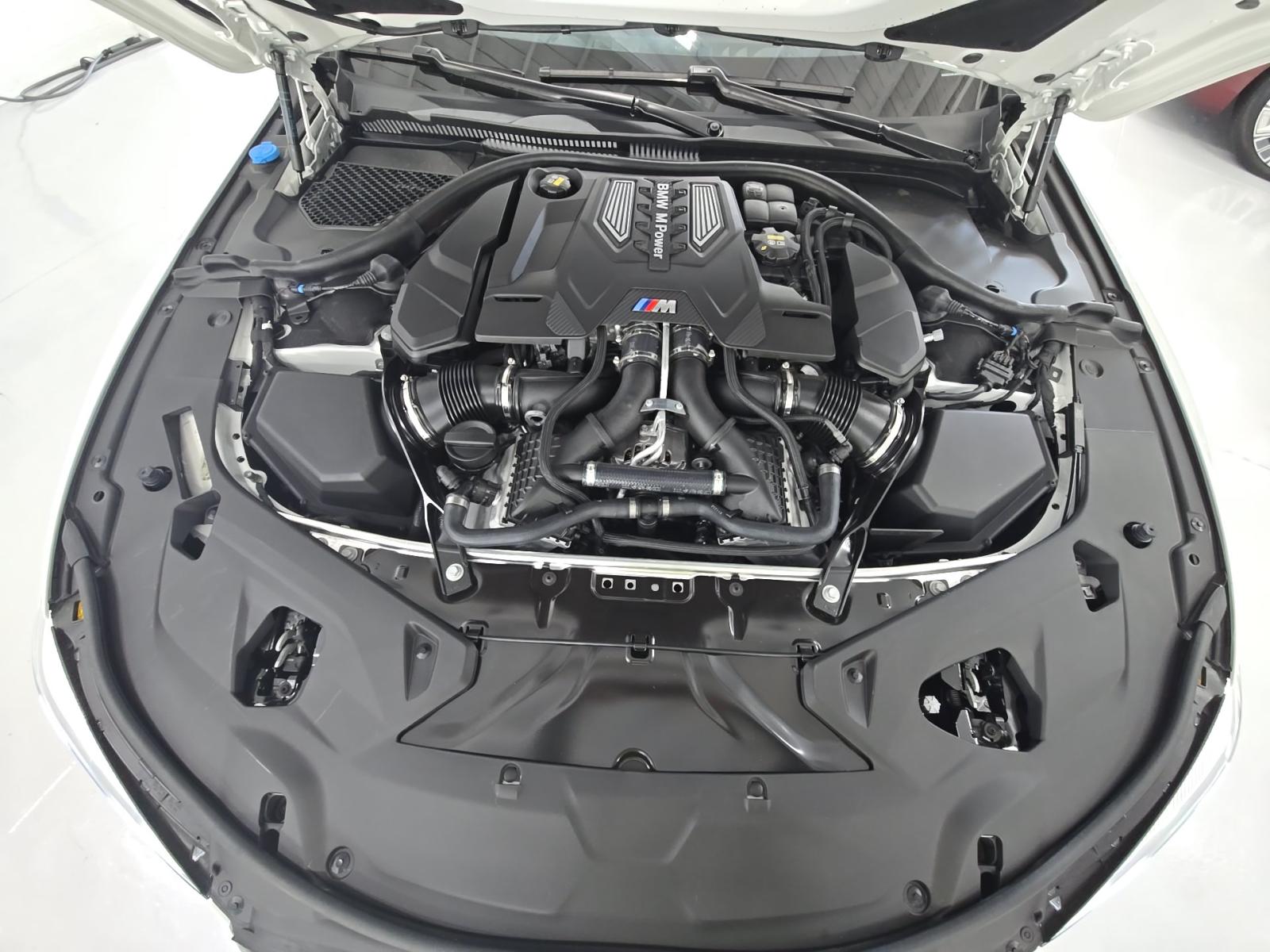 2022 BMW M8 Competition AWD