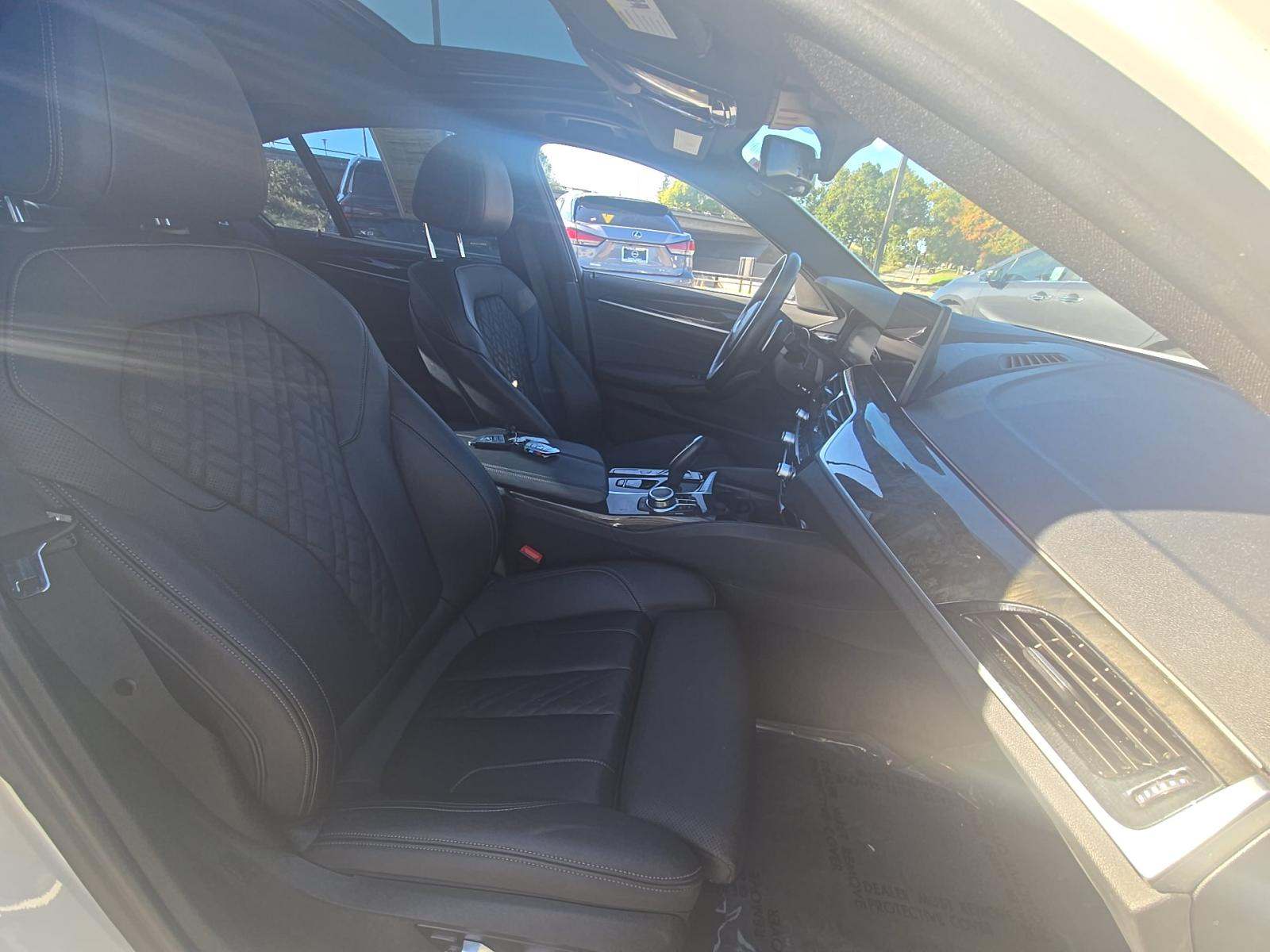 2022 BMW 5 Series 530e RWD