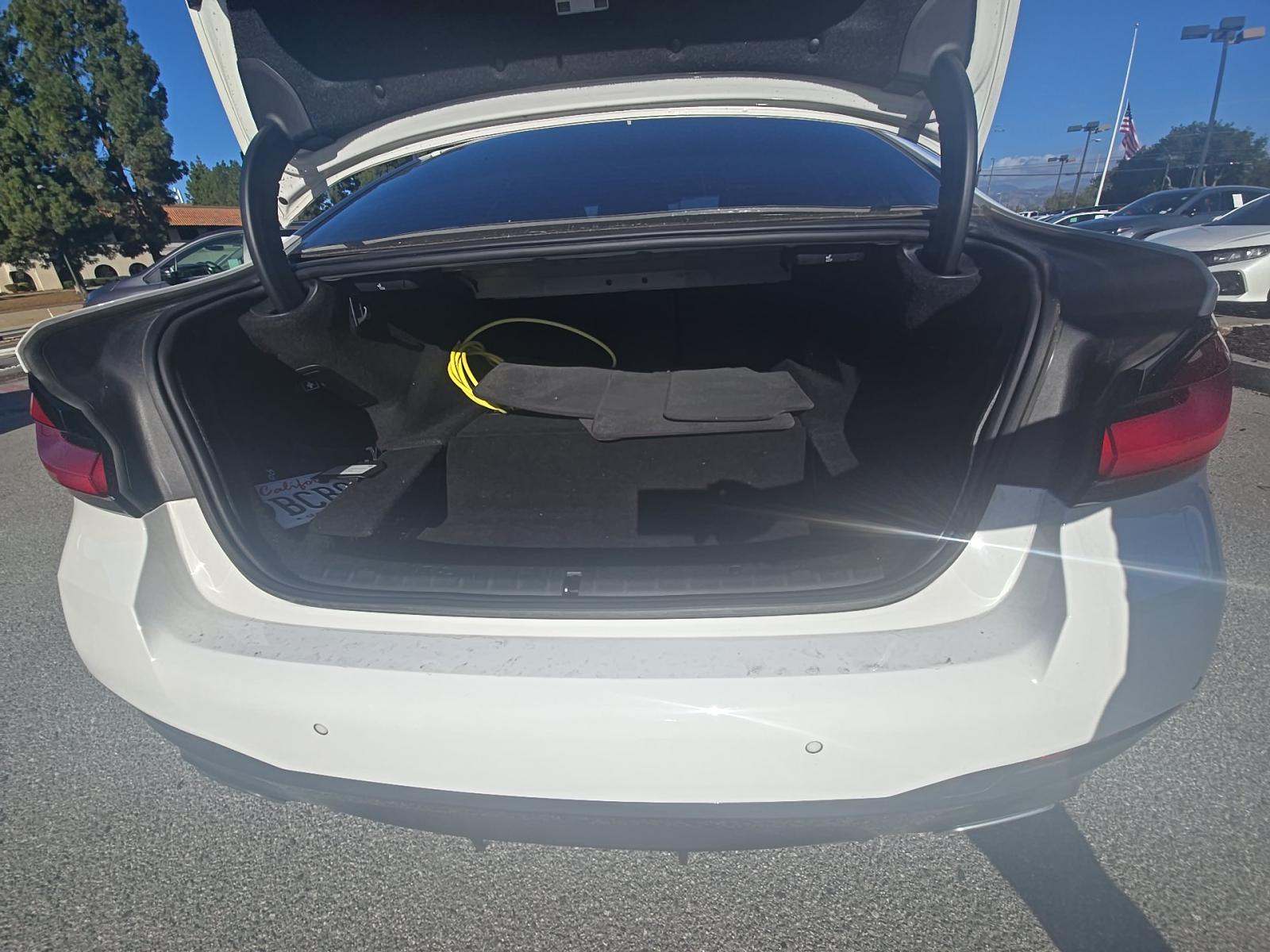 2022 BMW 5 Series 530e RWD