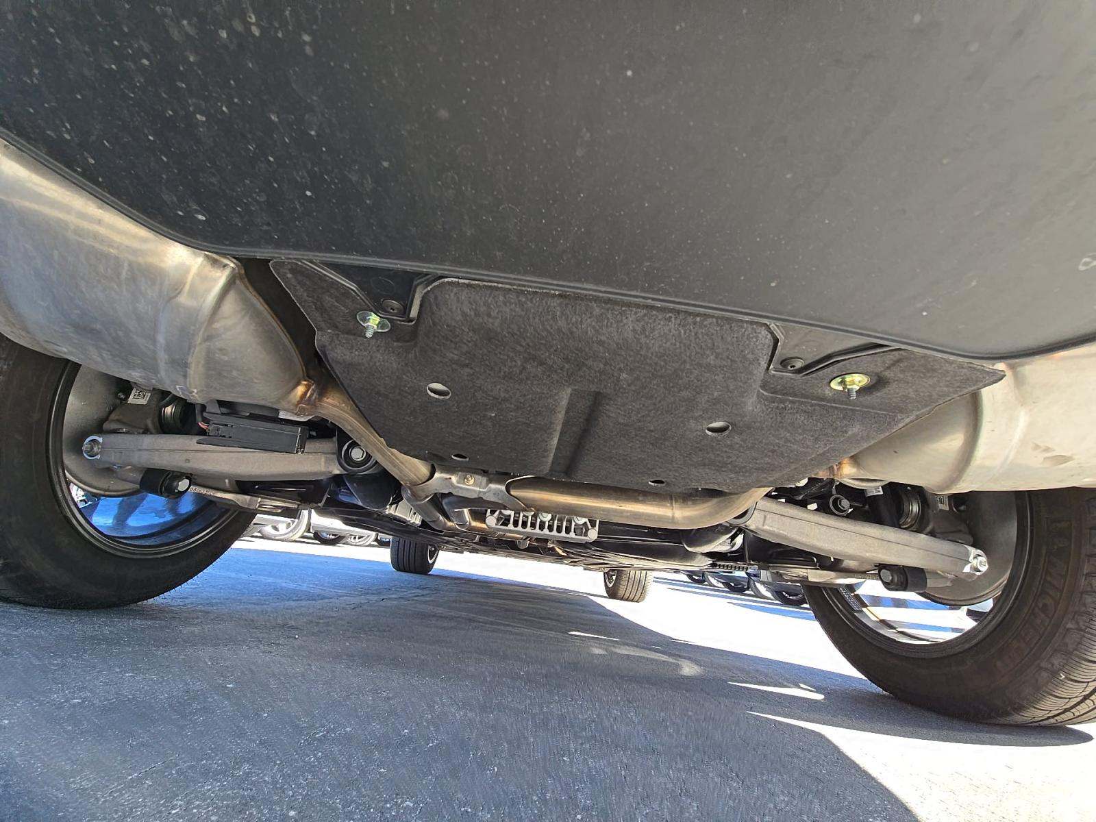 2025 Porsche Macan Base AWD