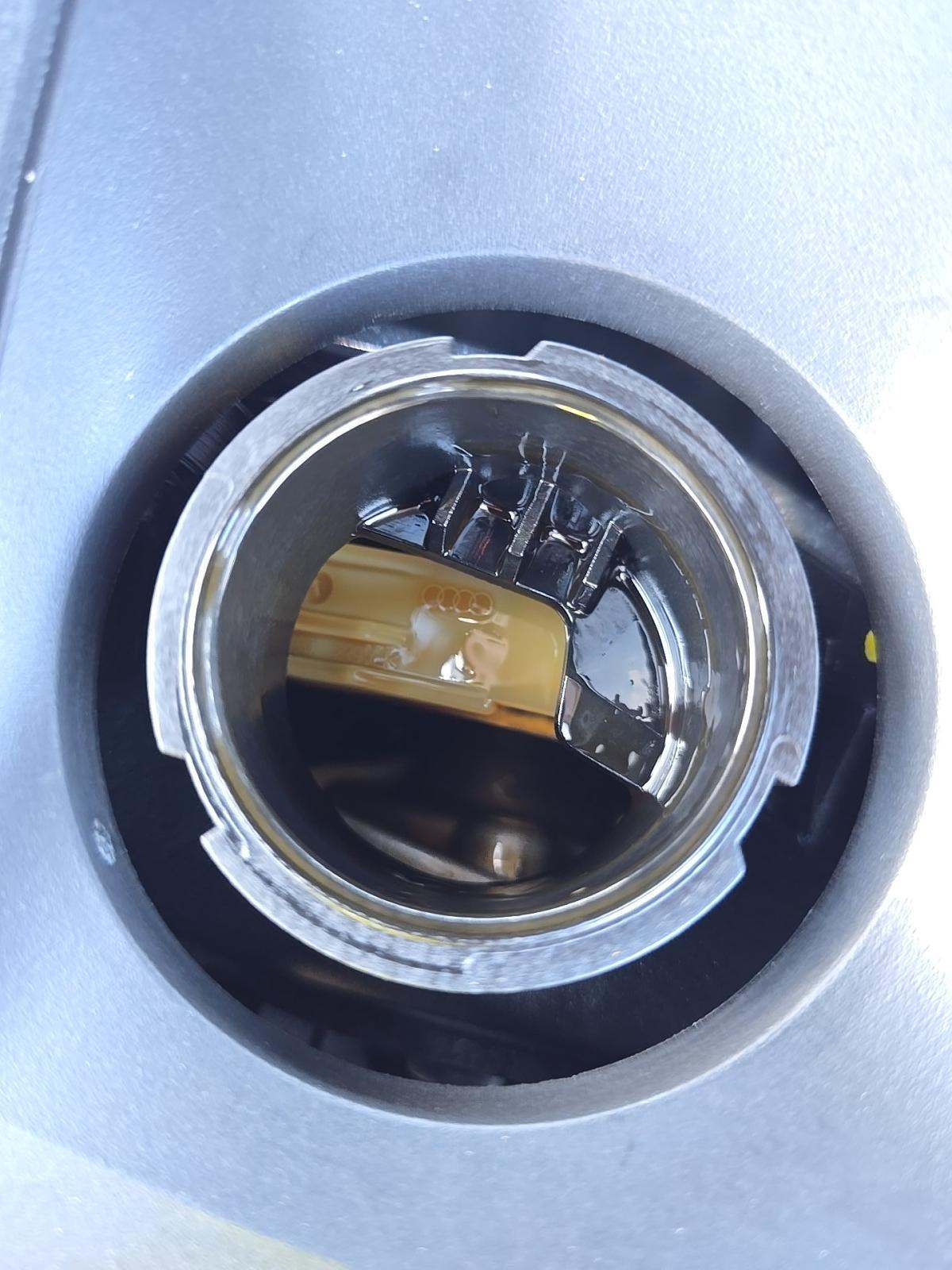 2025 Porsche Macan Base AWD