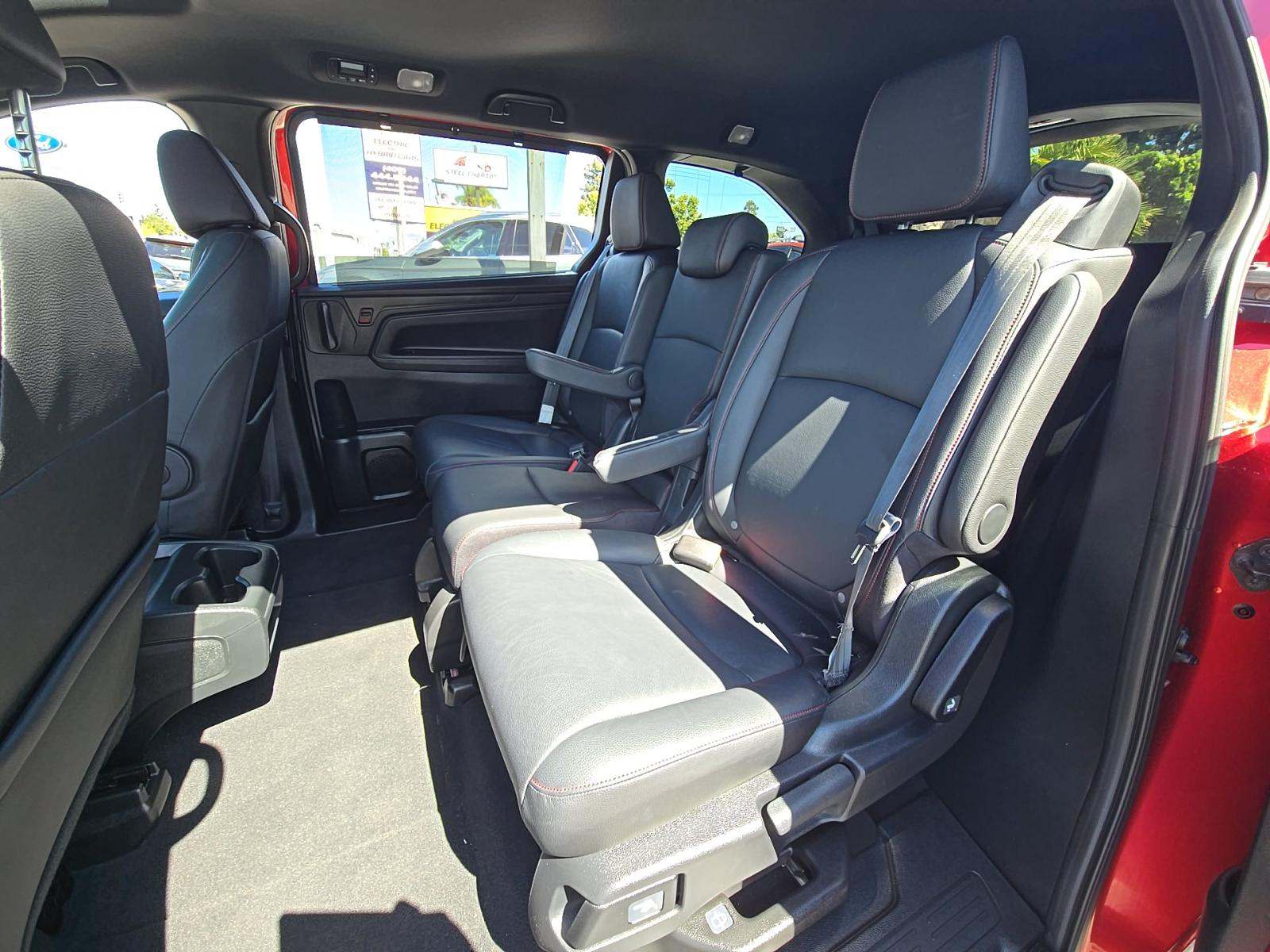2023 Honda Odyssey Sport FWD