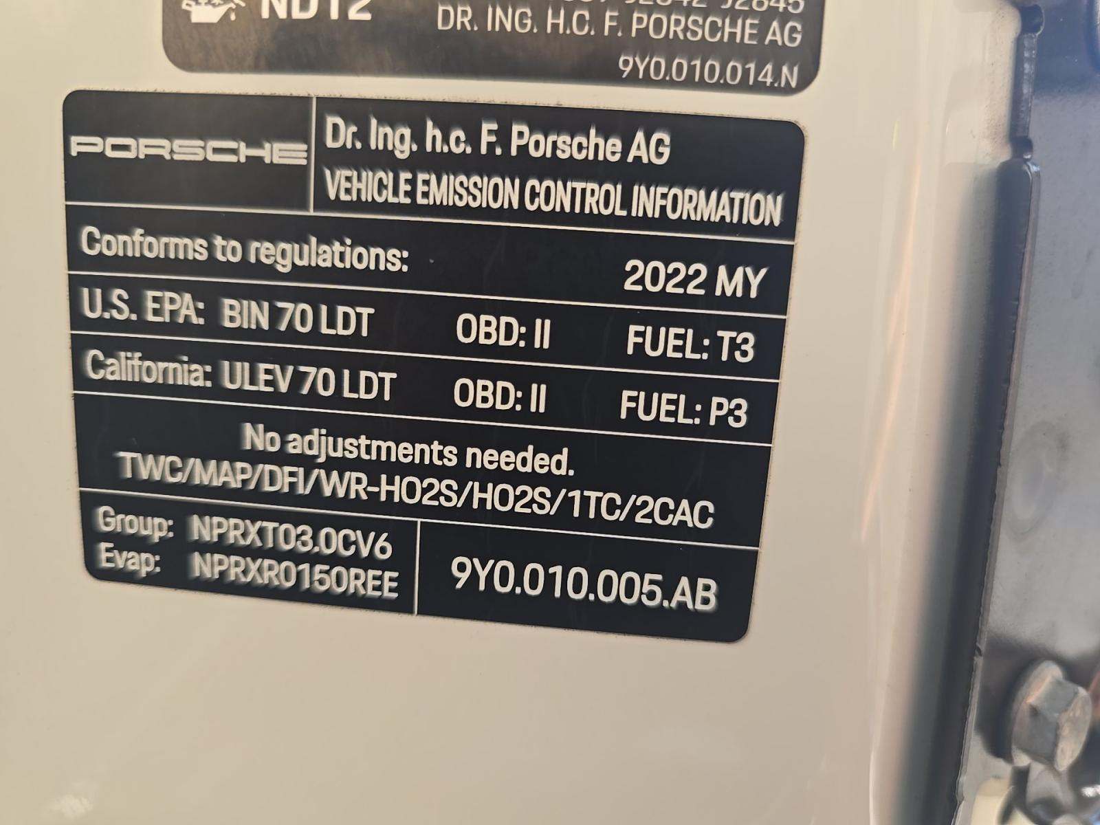 2022 Porsche Cayenne Platinum Edition AWD