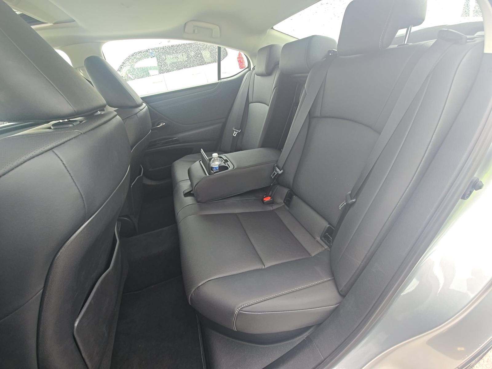 2025 Lexus ES ES 300h FWD