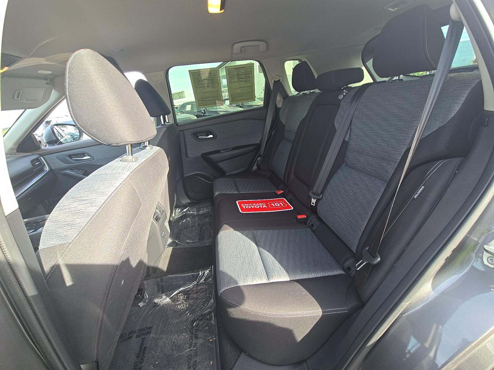 2023 Nissan Rogue SV FWD