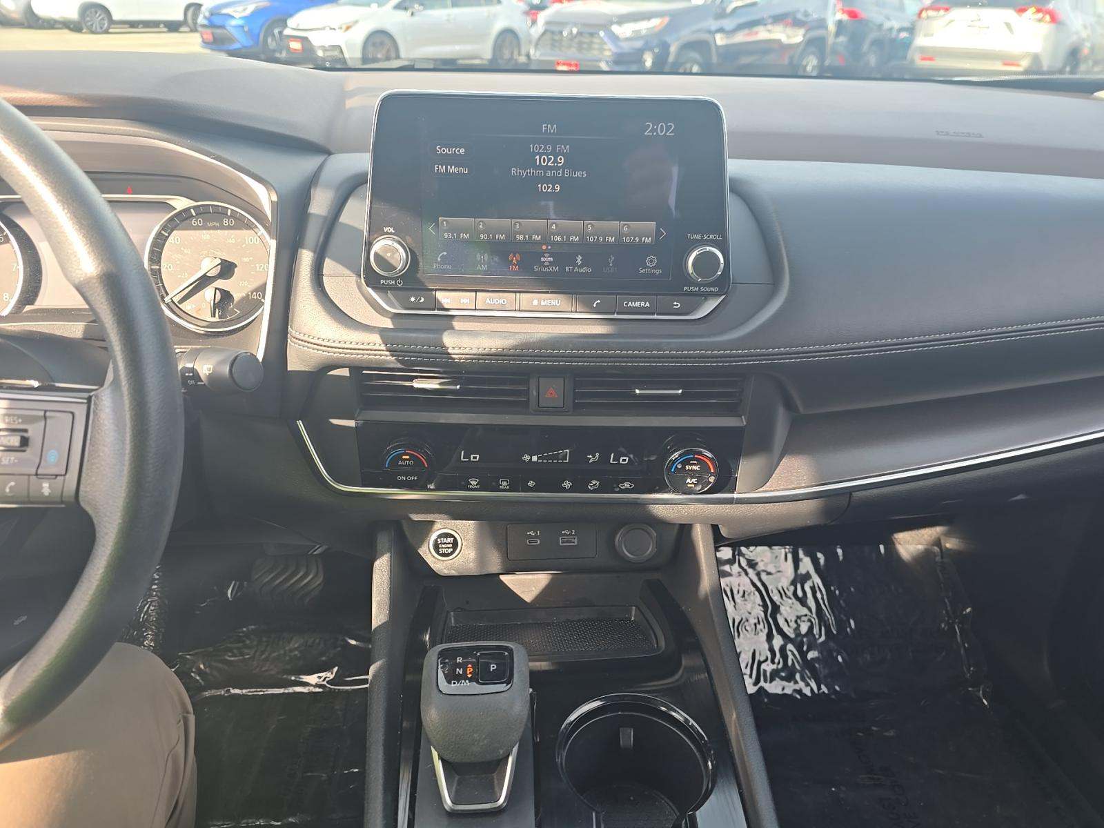 2023 Nissan Rogue SV FWD