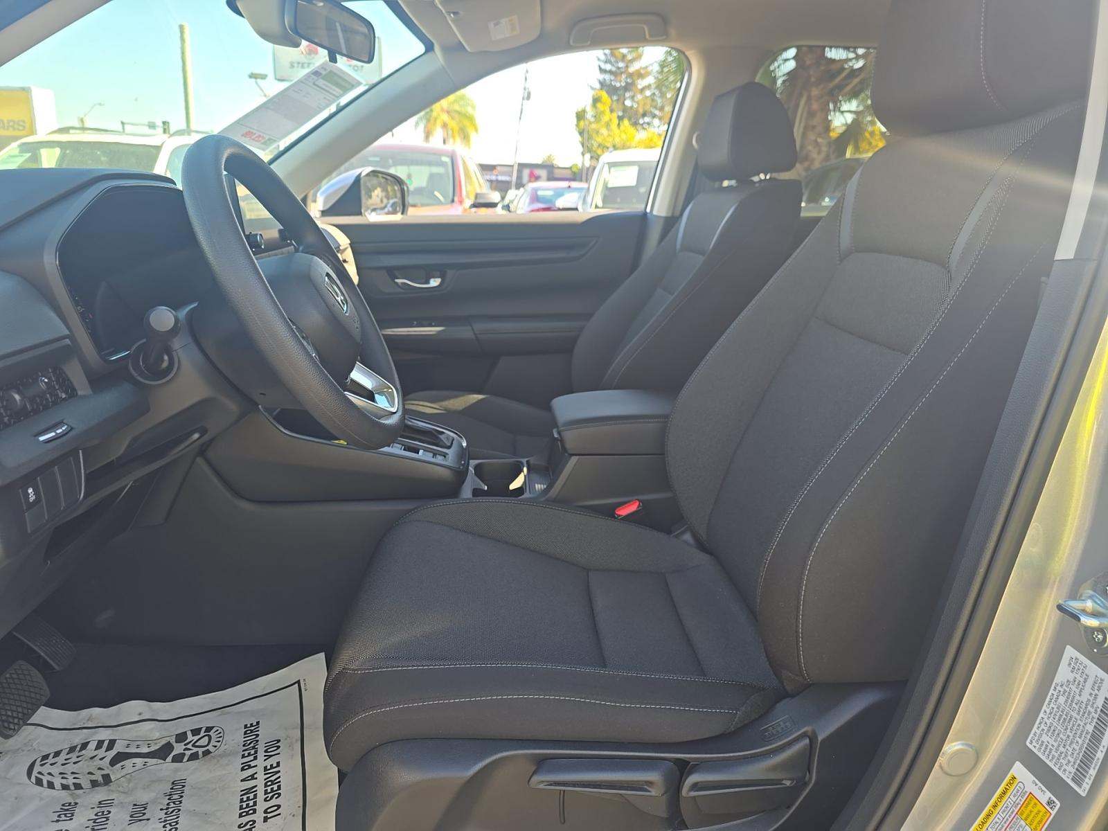 2025 Honda CR-V LX FWD