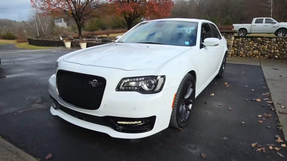 2023 Chrysler 300 300C
