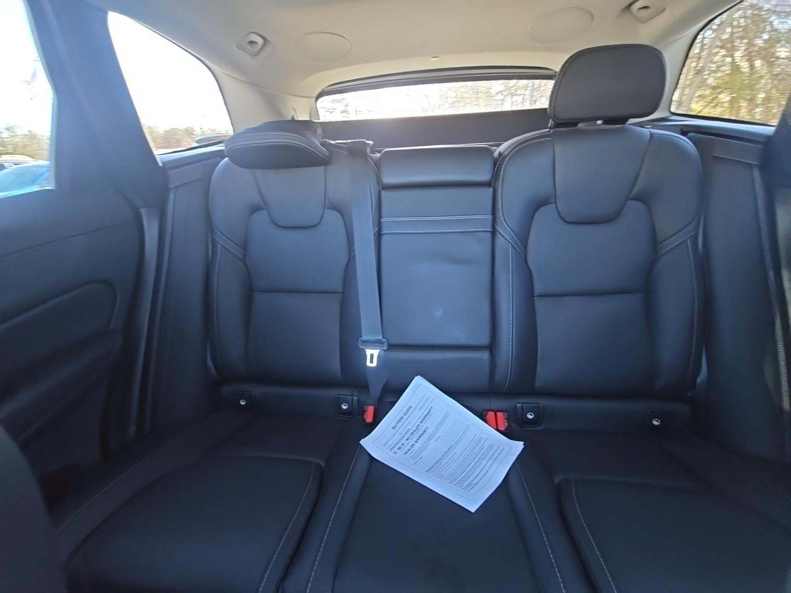 2022 Volvo XC60 B6 Inscription AWD