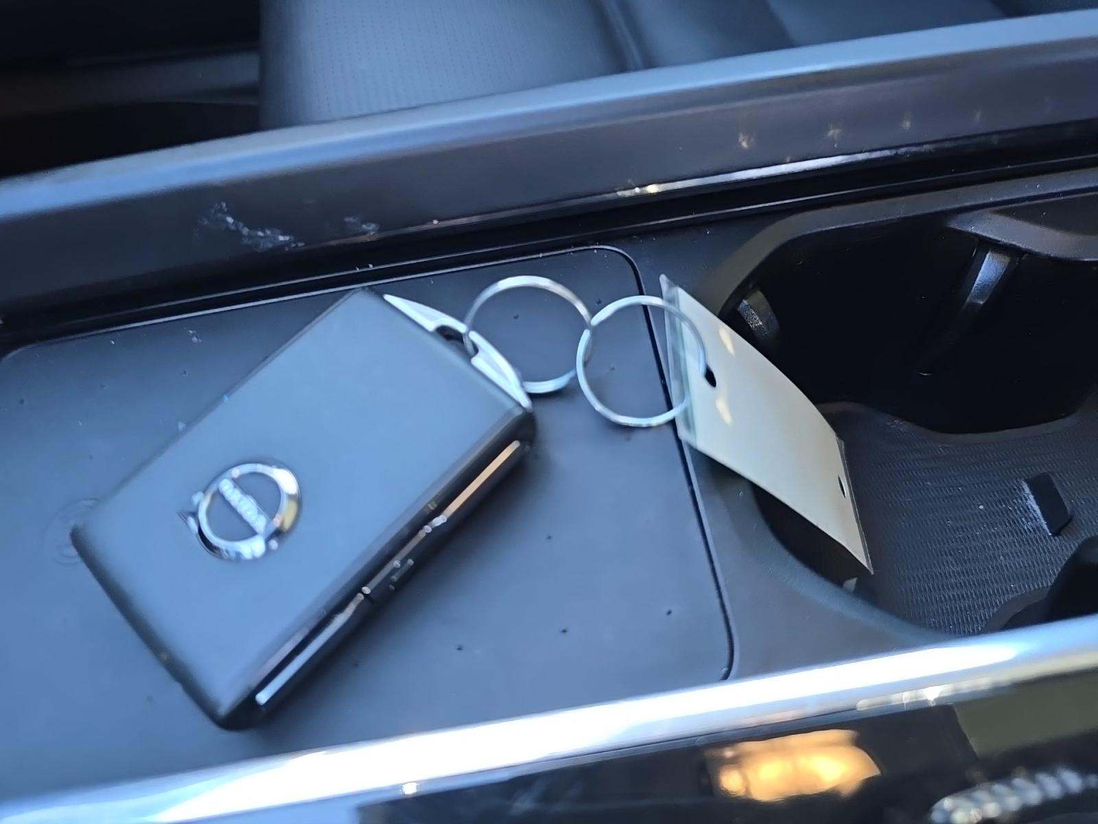 2022 Volvo XC60 B6 Inscription AWD