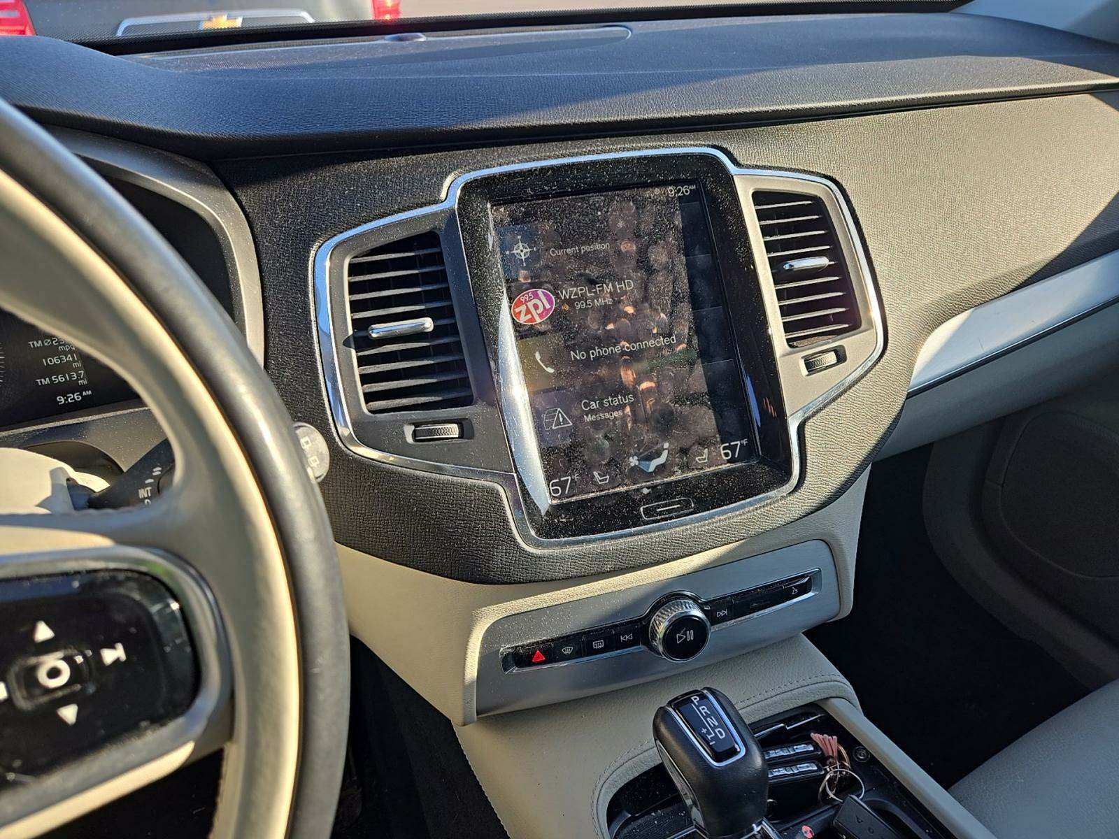 2018 Volvo XC90 T5 Momentum FWD