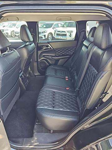 2022 Mitsubishi Outlander SEL FWD