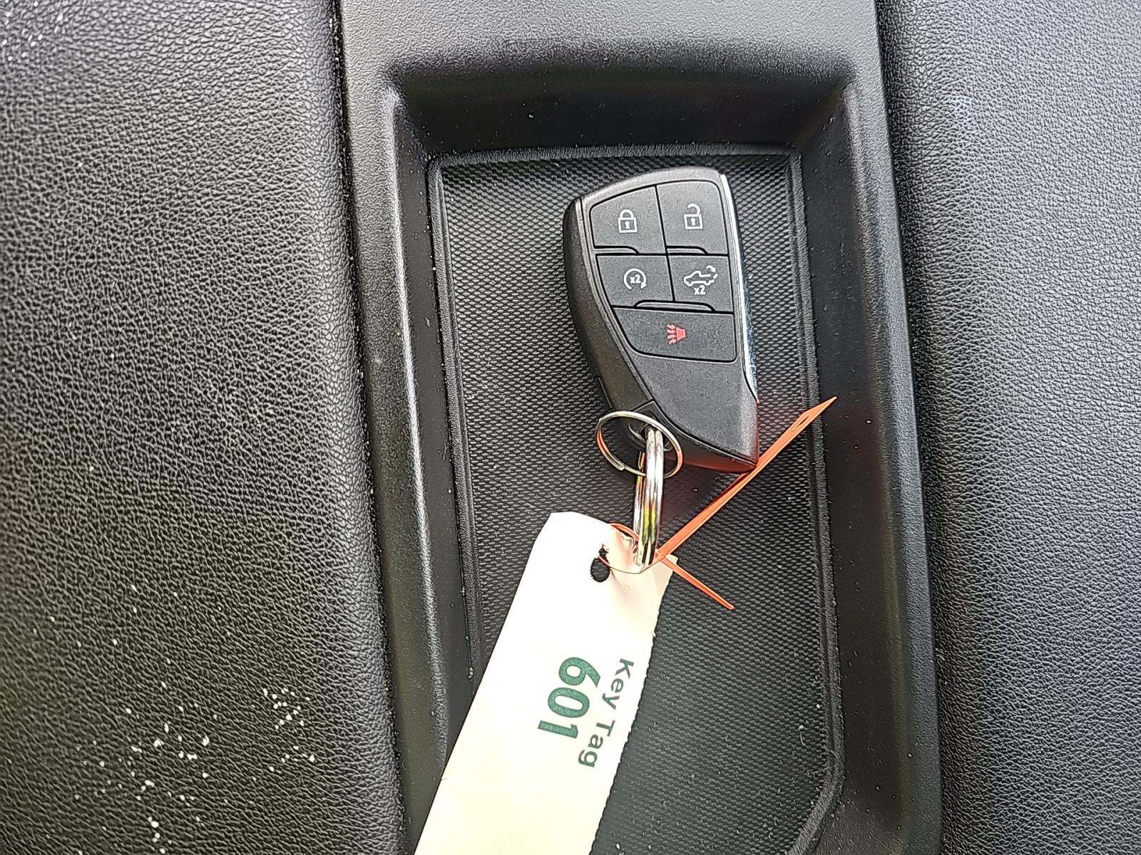 2022 Chevrolet Silverado 1500 Custom AWD