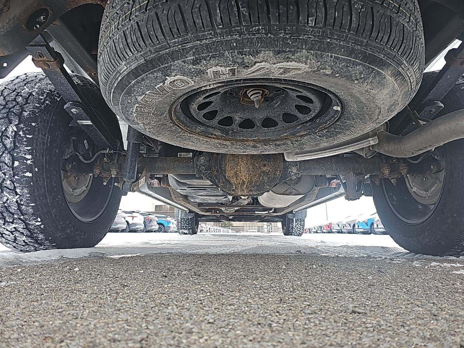 2022 Chevrolet Silverado 1500 Custom AWD