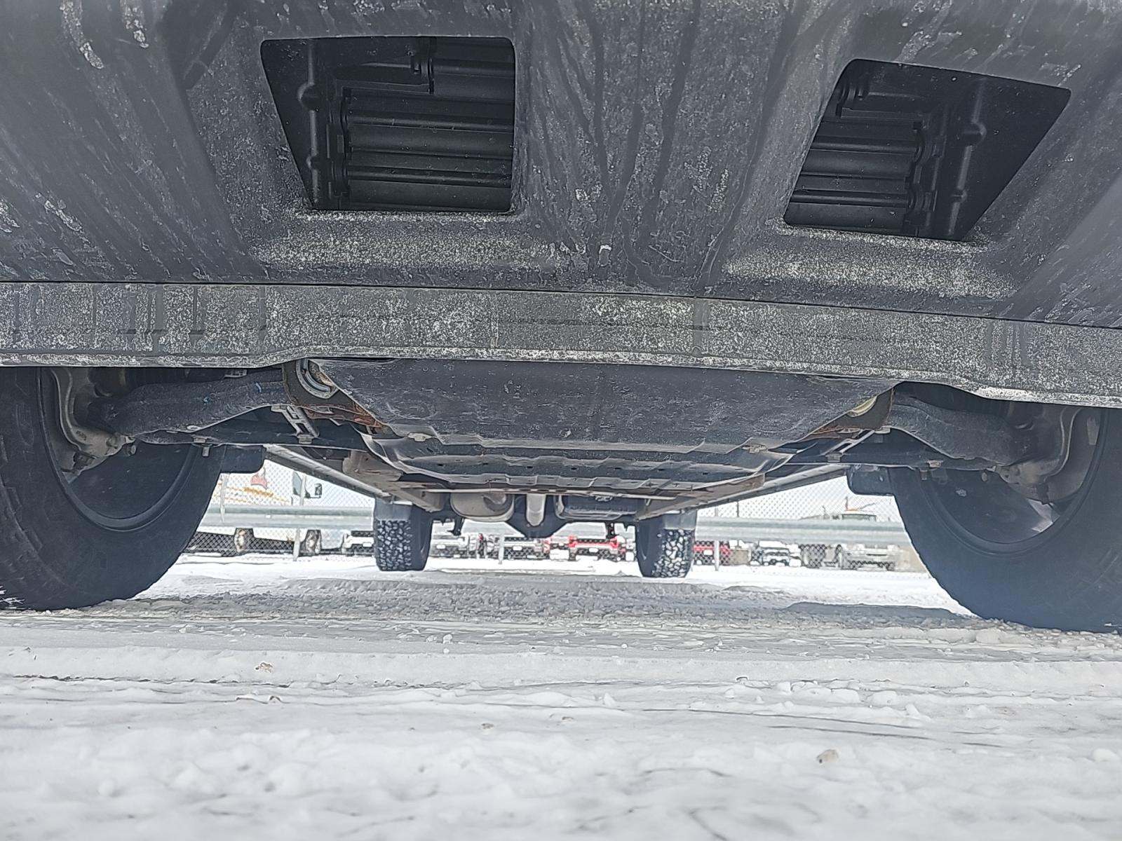 2022 Chevrolet Silverado 1500 Custom AWD