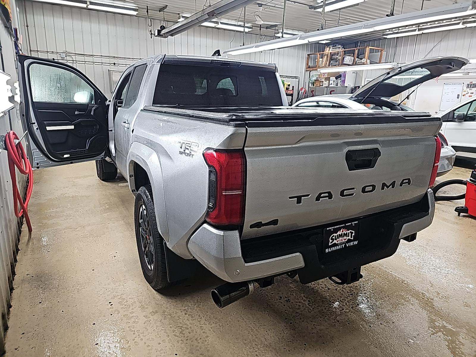 2024 Toyota Tacoma TRD Sport AWD
