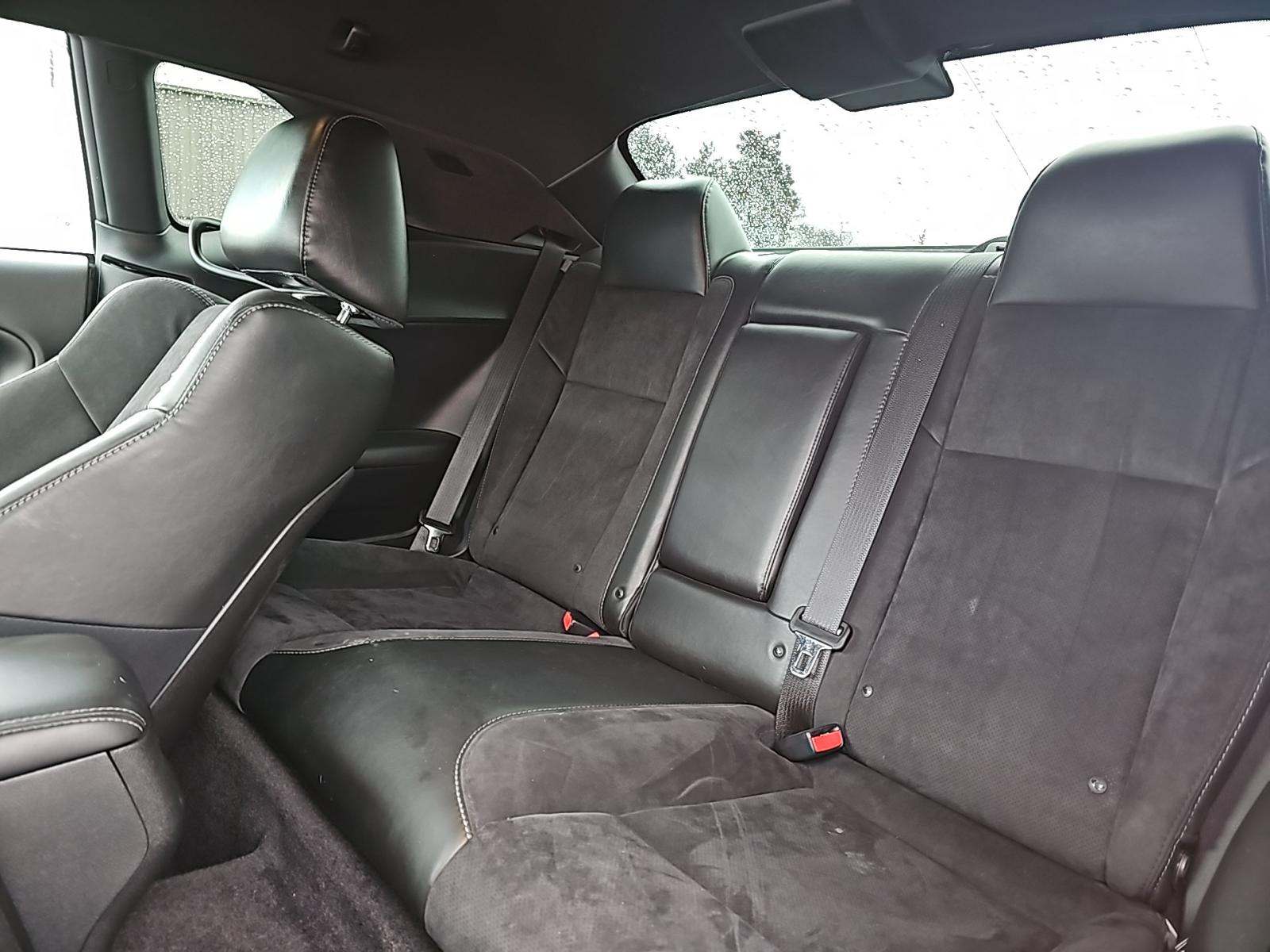 DODGE CHALLENGER - 9