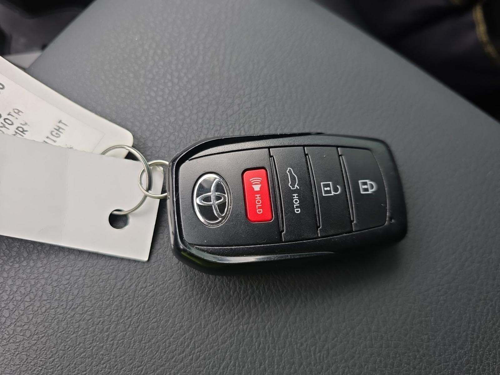 2025 Toyota Camry LE FWD