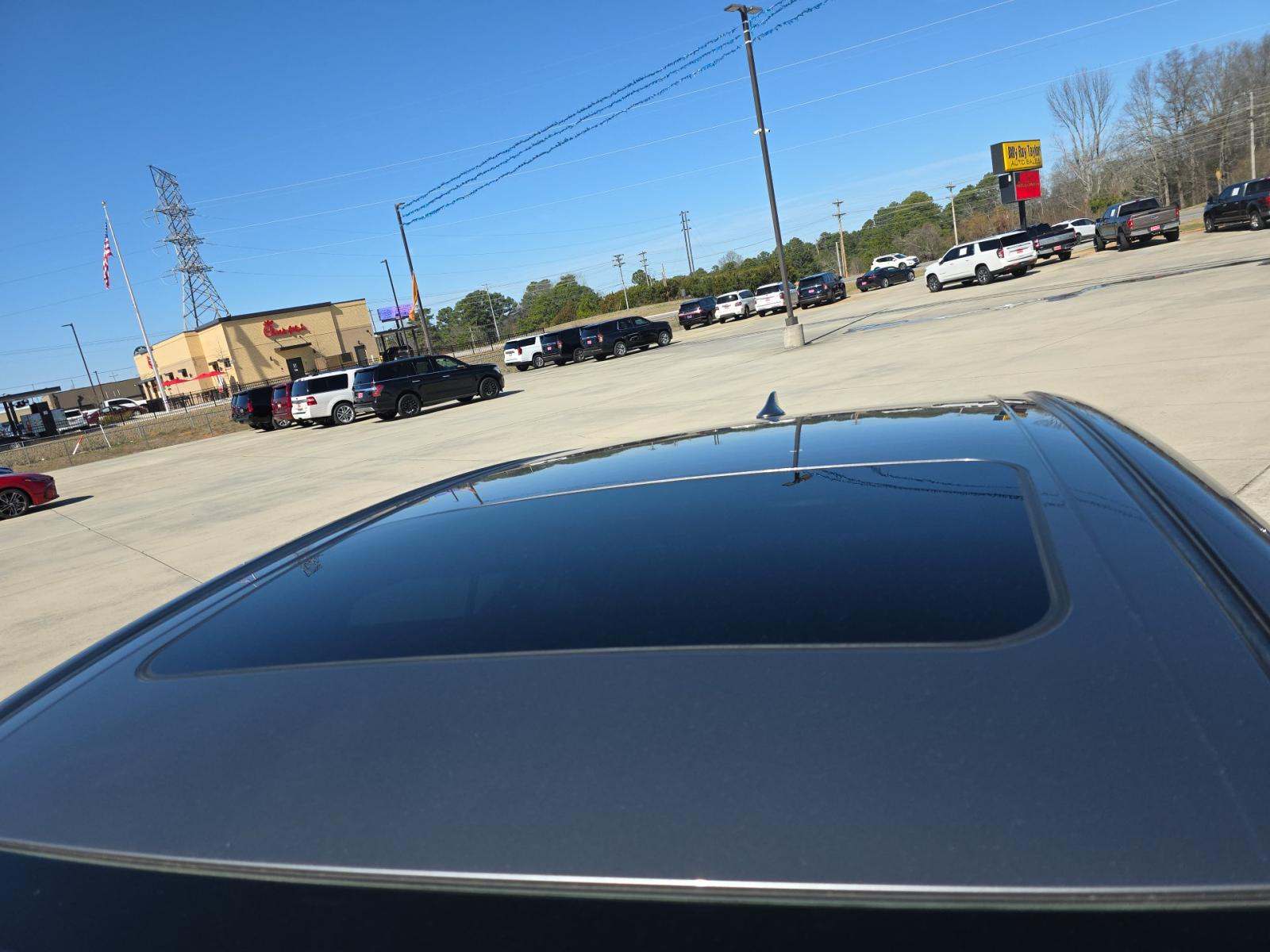 2025 Toyota Camry SE FWD