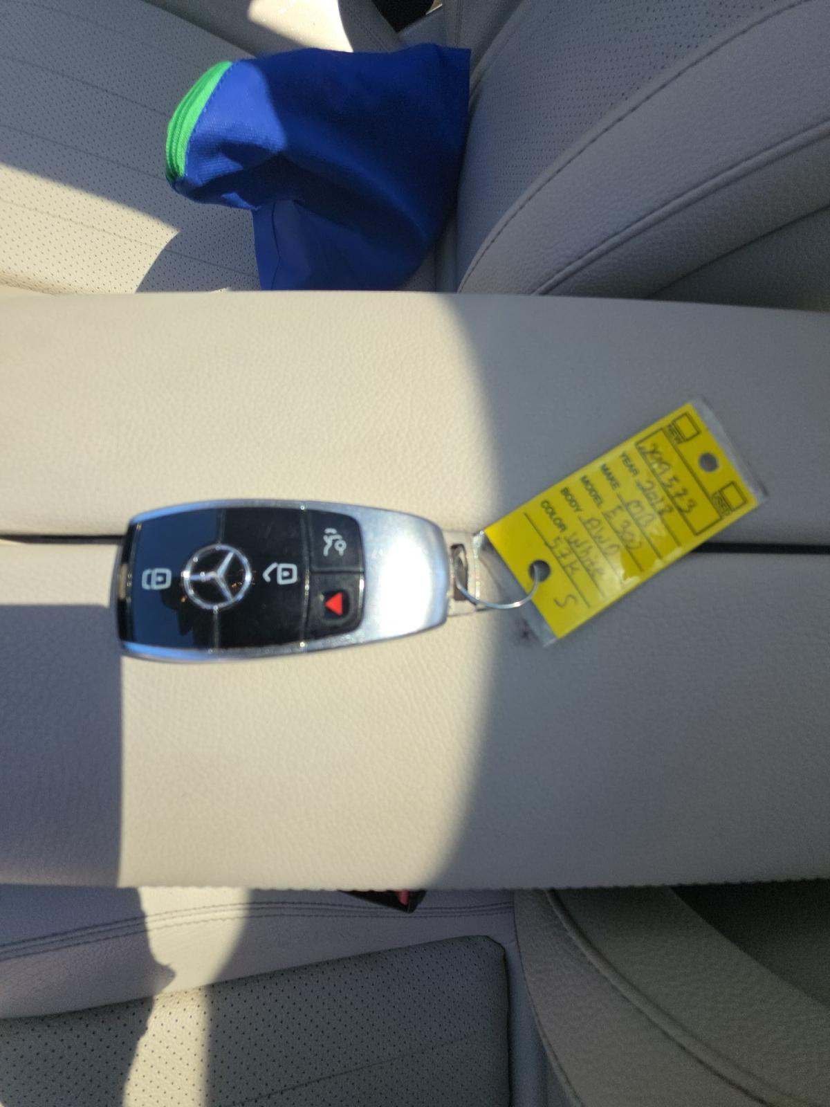 MERCEDES-BENZ E-CLASS - 8