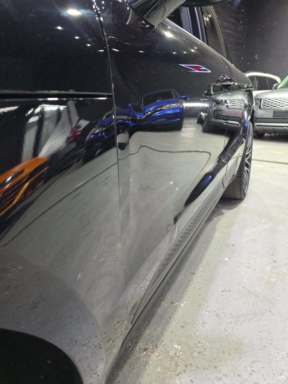 2022 Porsche Macan Base AWD