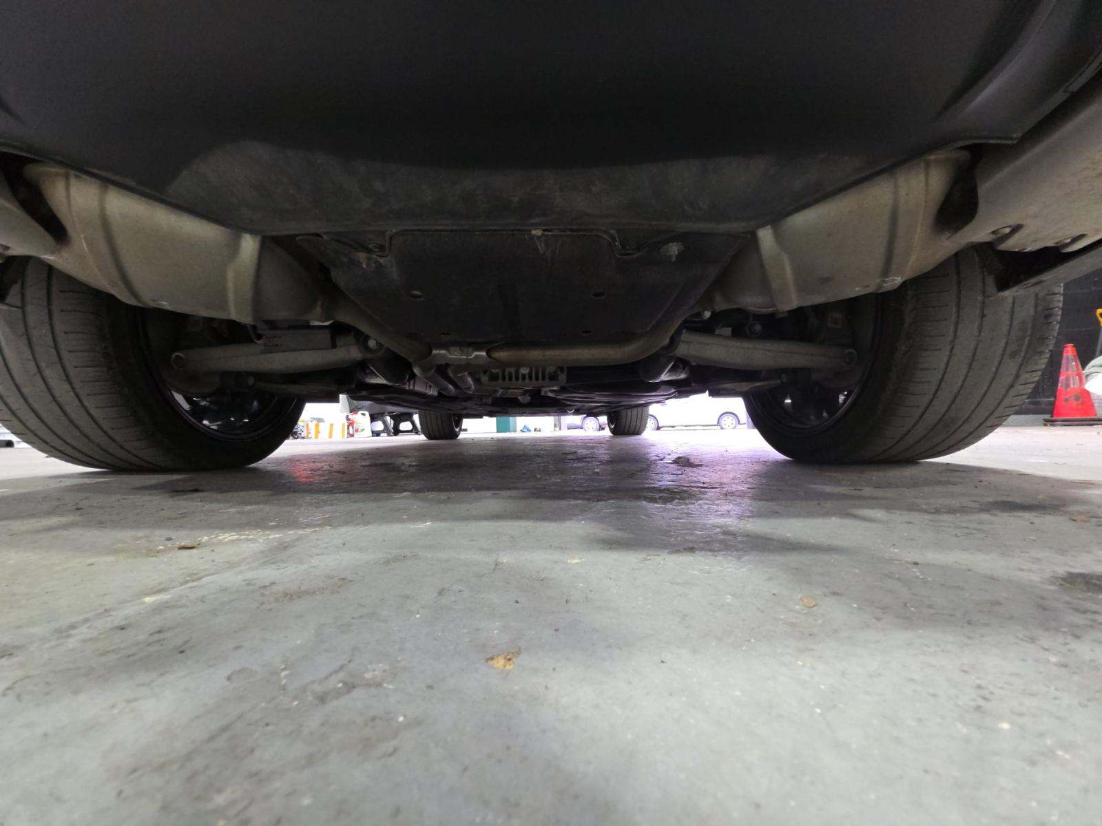 2022 Porsche Macan Base AWD