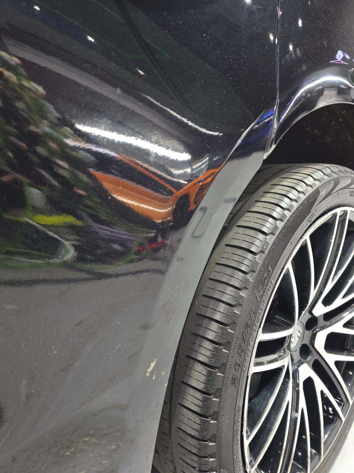 2022 Porsche Macan Base AWD