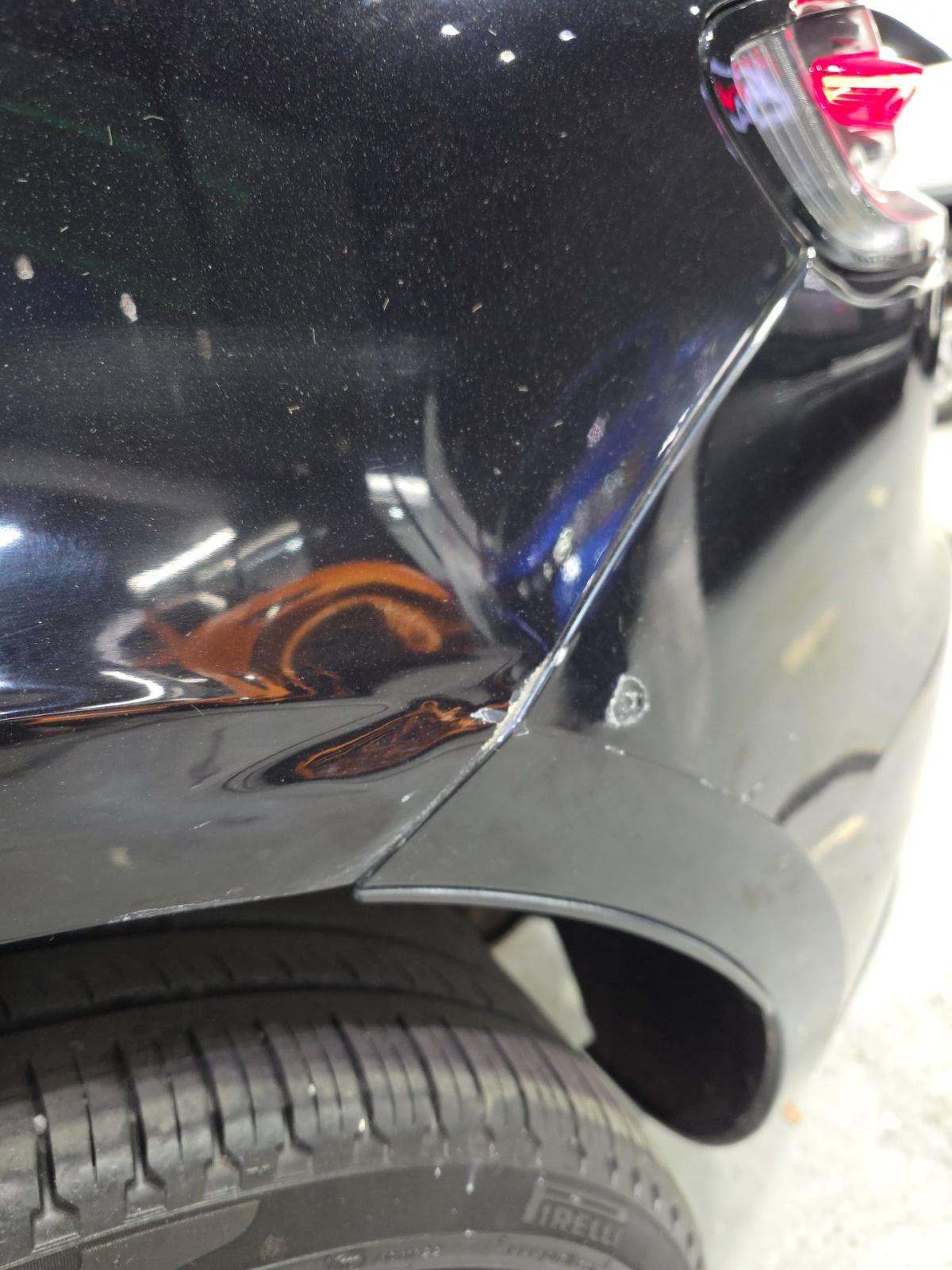 2022 Porsche Macan Base AWD