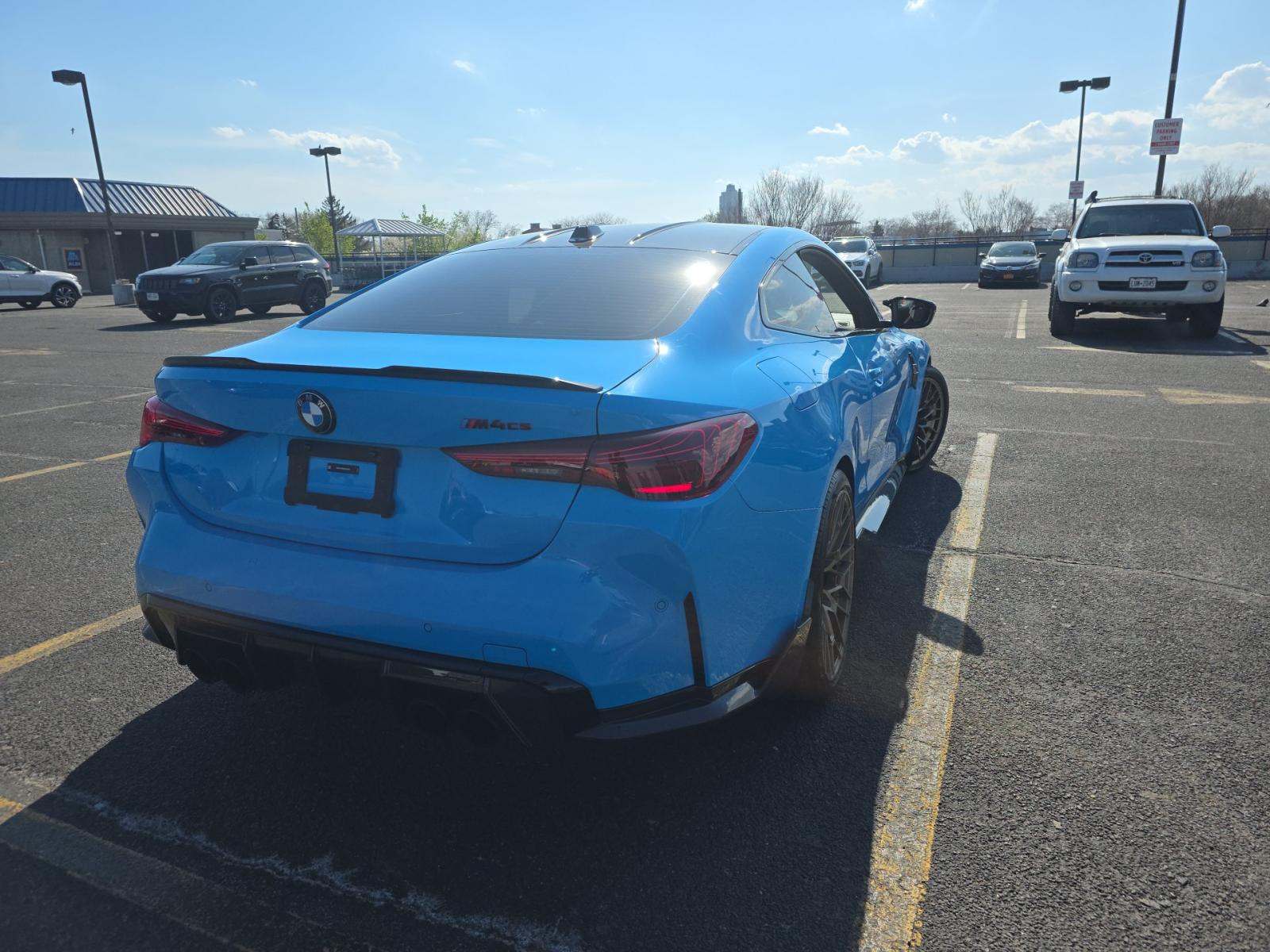 2025 BMW M4 CS AWD