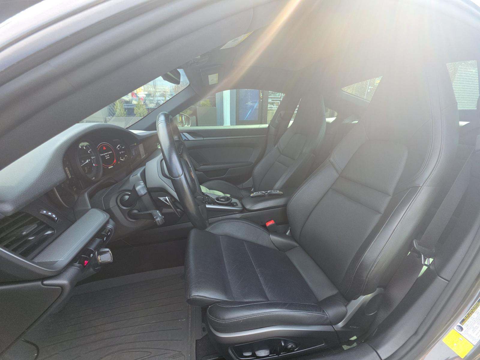 2020 Porsche 911 Carrera RWD