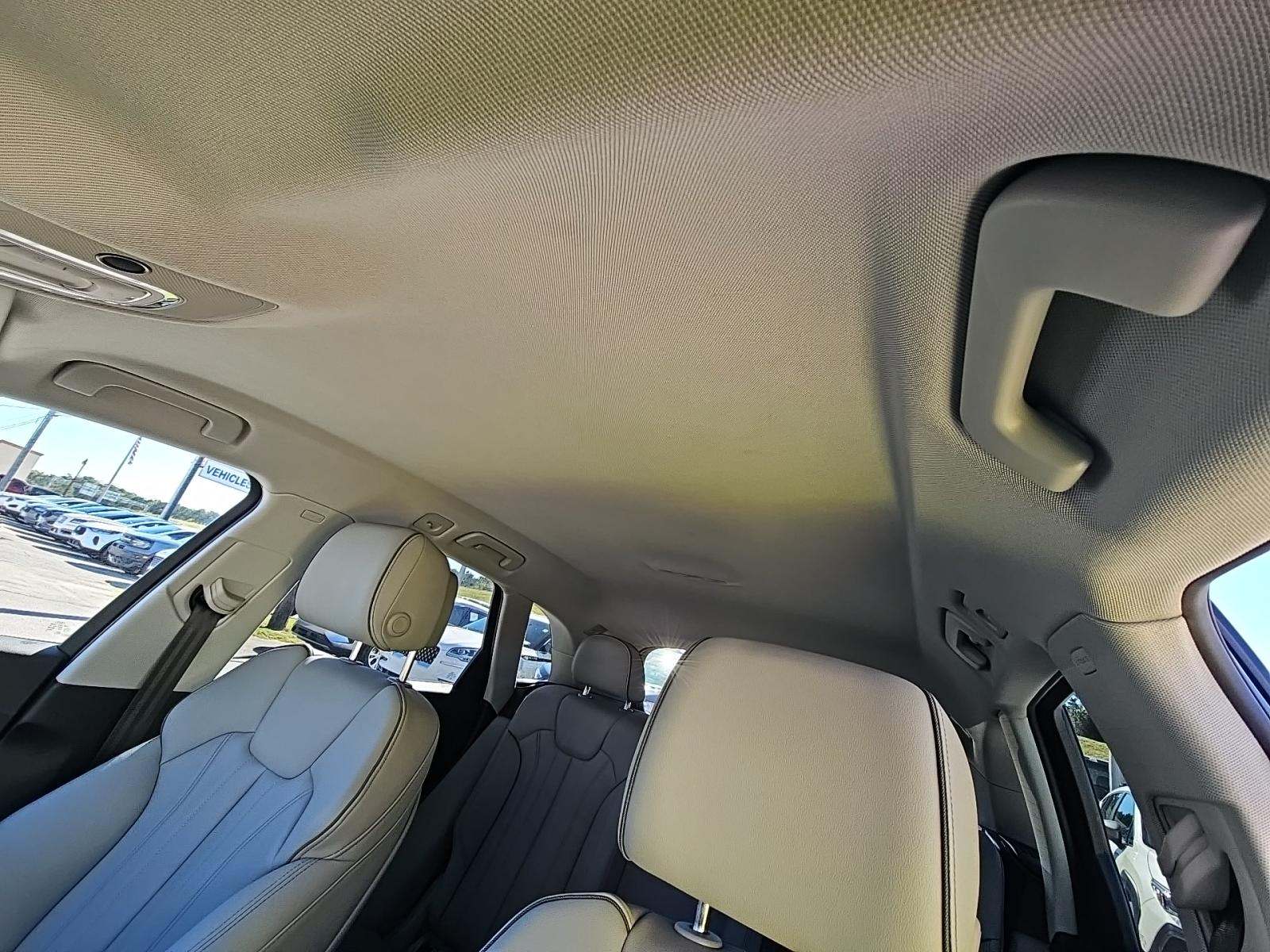 2022 Audi Q5 e Plug-In Hybrid S line Premium AWD