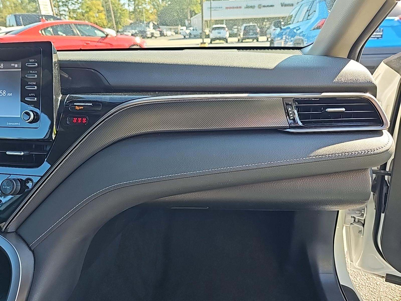 2024 Toyota Camry SE FWD