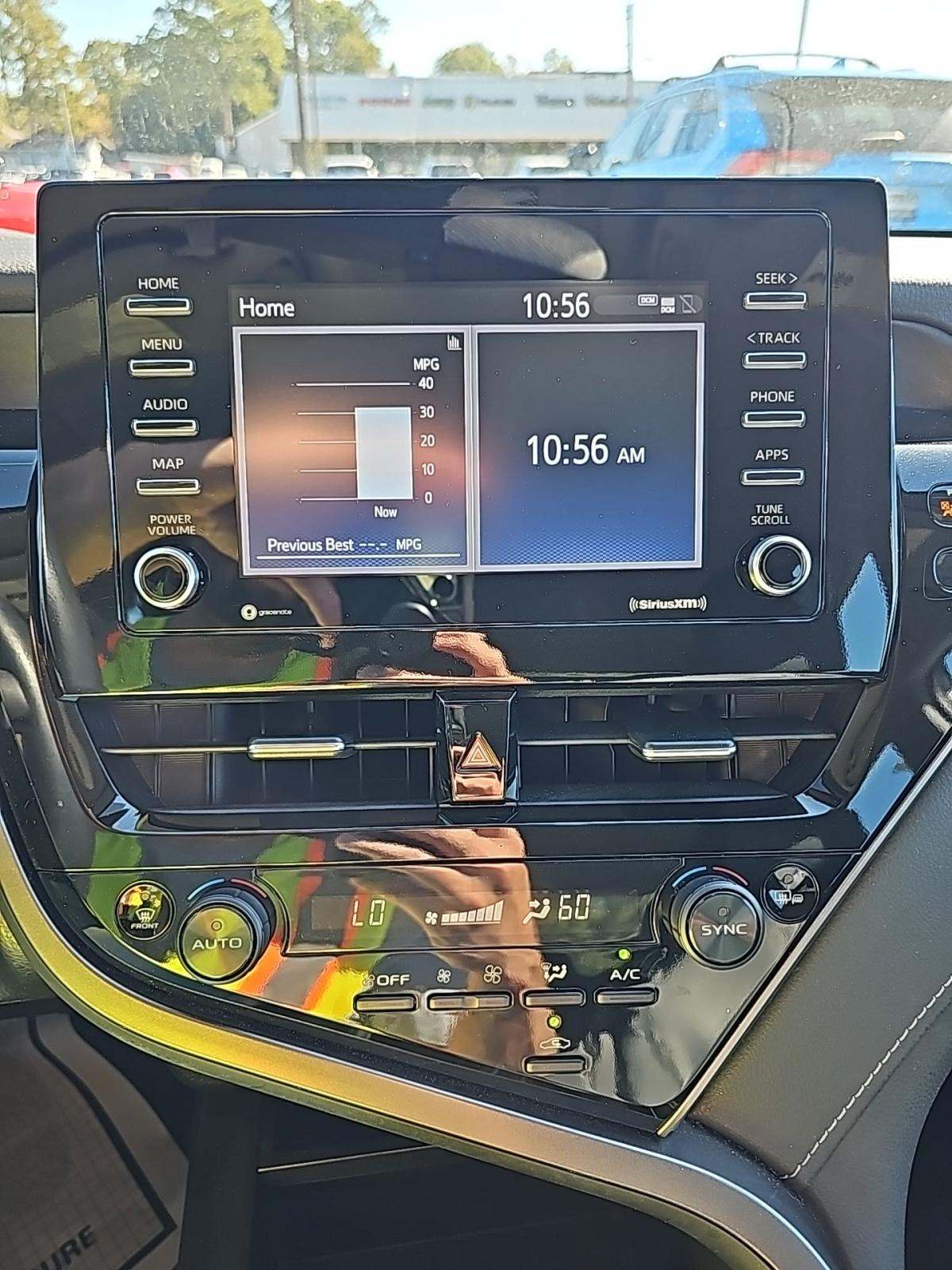 2024 Toyota Camry SE FWD