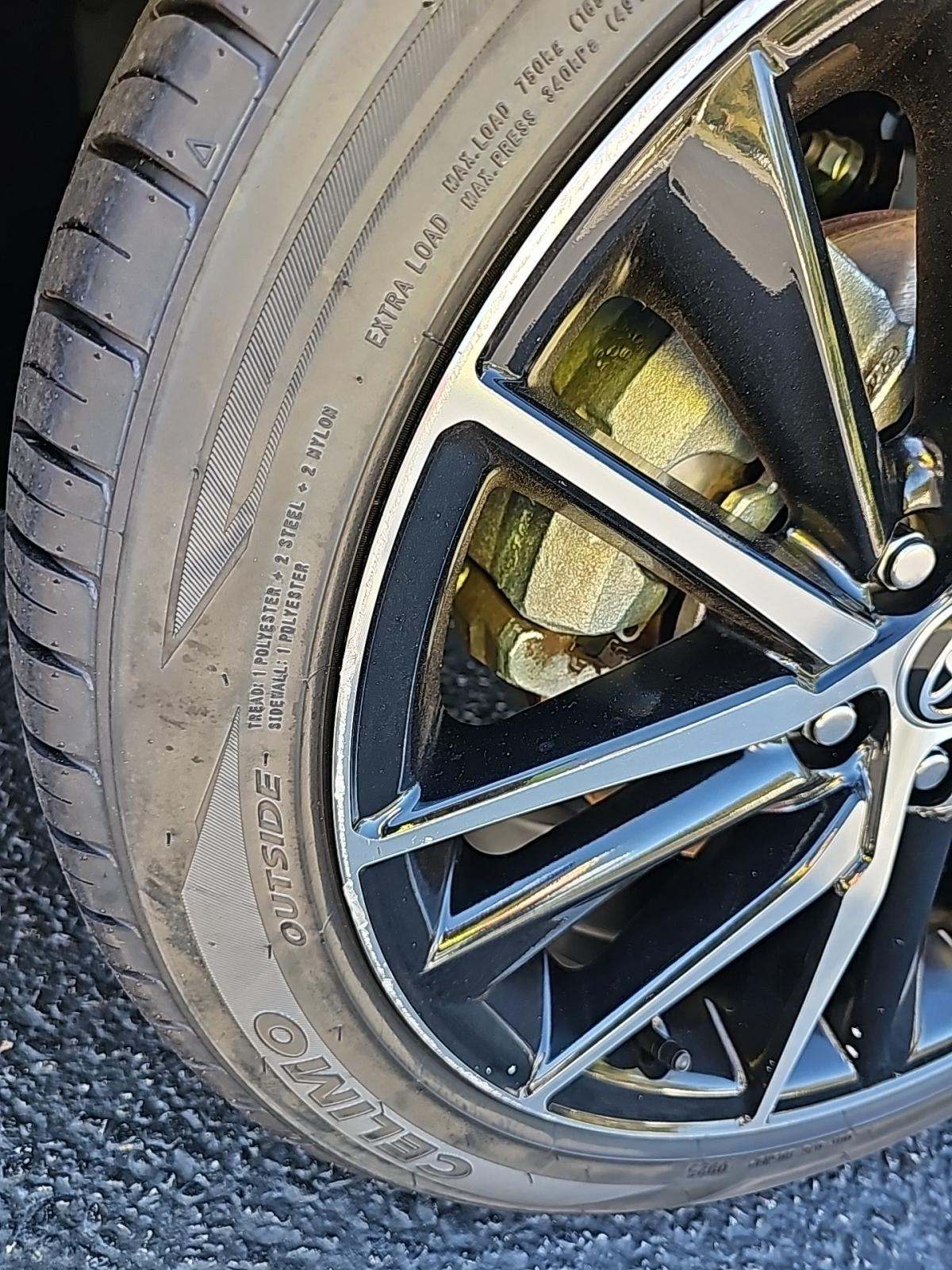 2024 Toyota Camry SE FWD