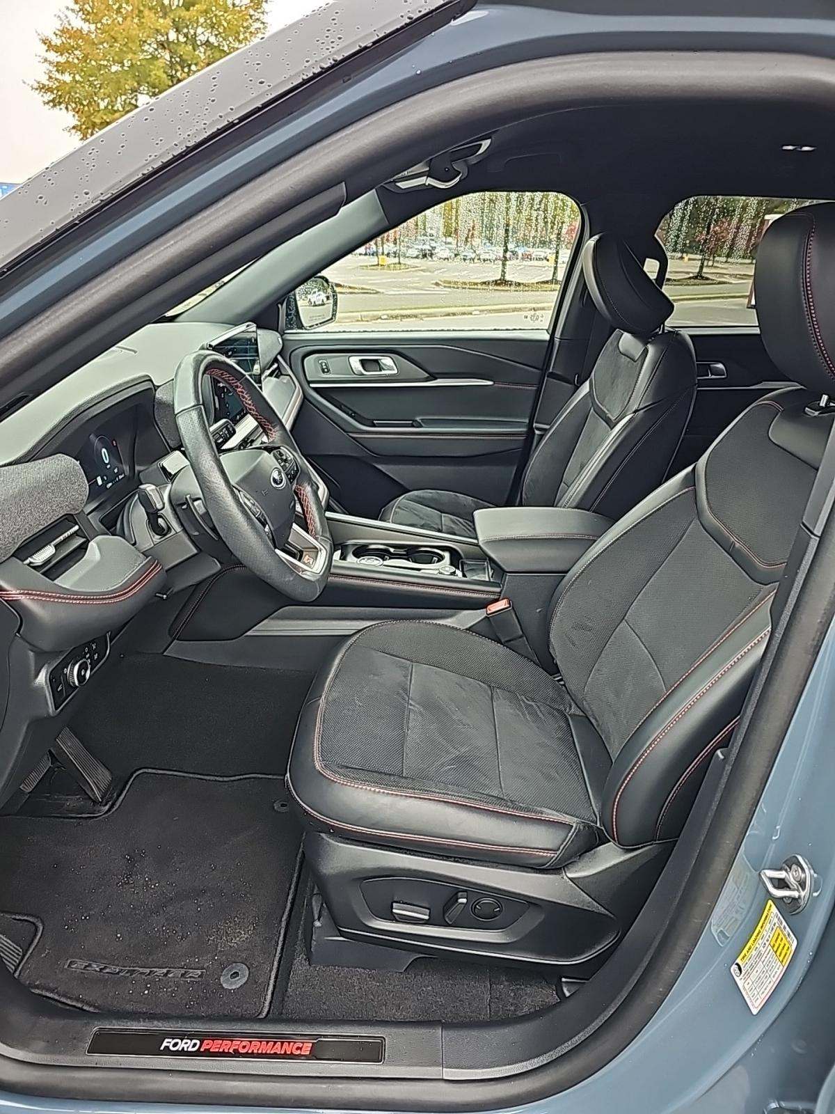 2025 Ford Explorer ST AWD