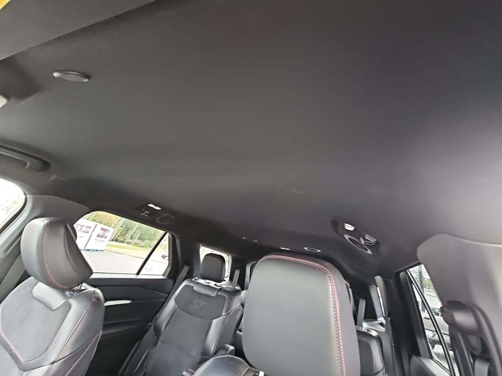 2025 Ford Explorer ST AWD