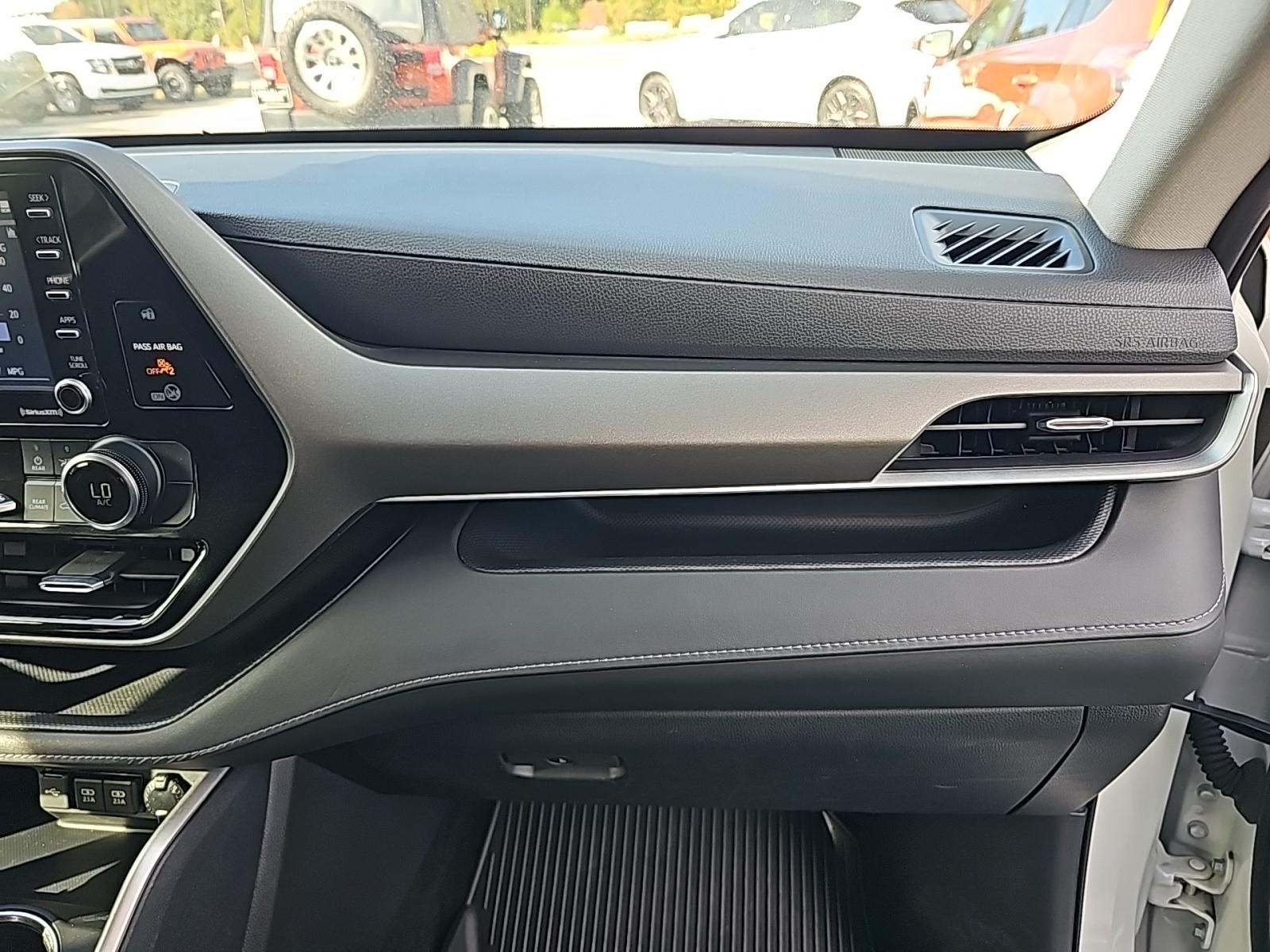 2020 Toyota Highlander L FWD