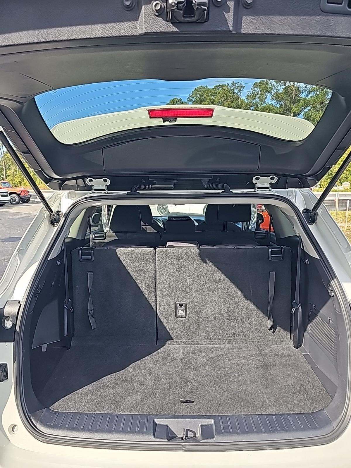 2020 Toyota Highlander L FWD