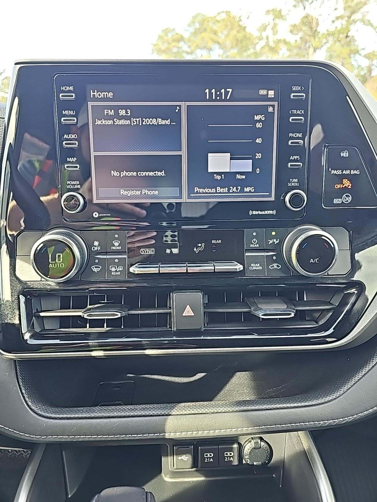 2020 Toyota Highlander L FWD