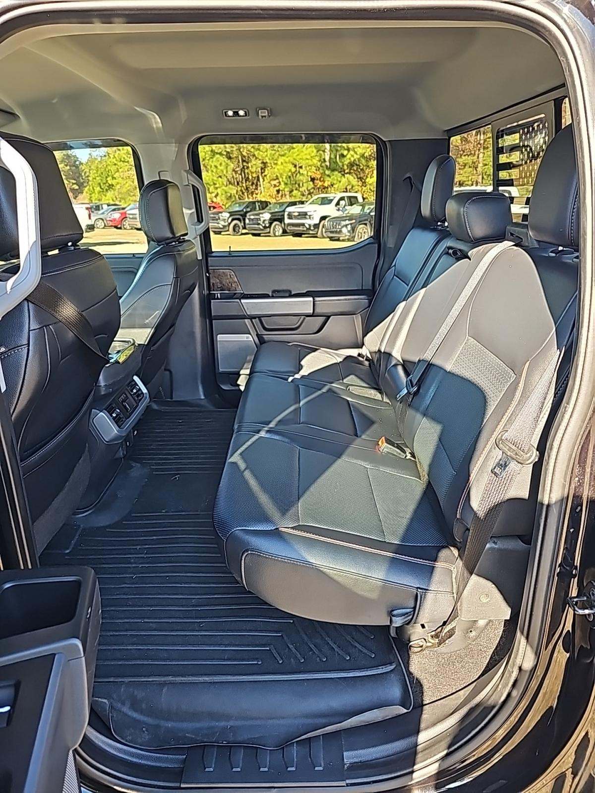 2023 Ford F-150 Lariat AWD