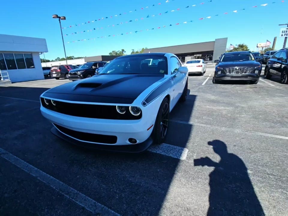 2023 Dodge Challenger R/T Scat Pack RWD