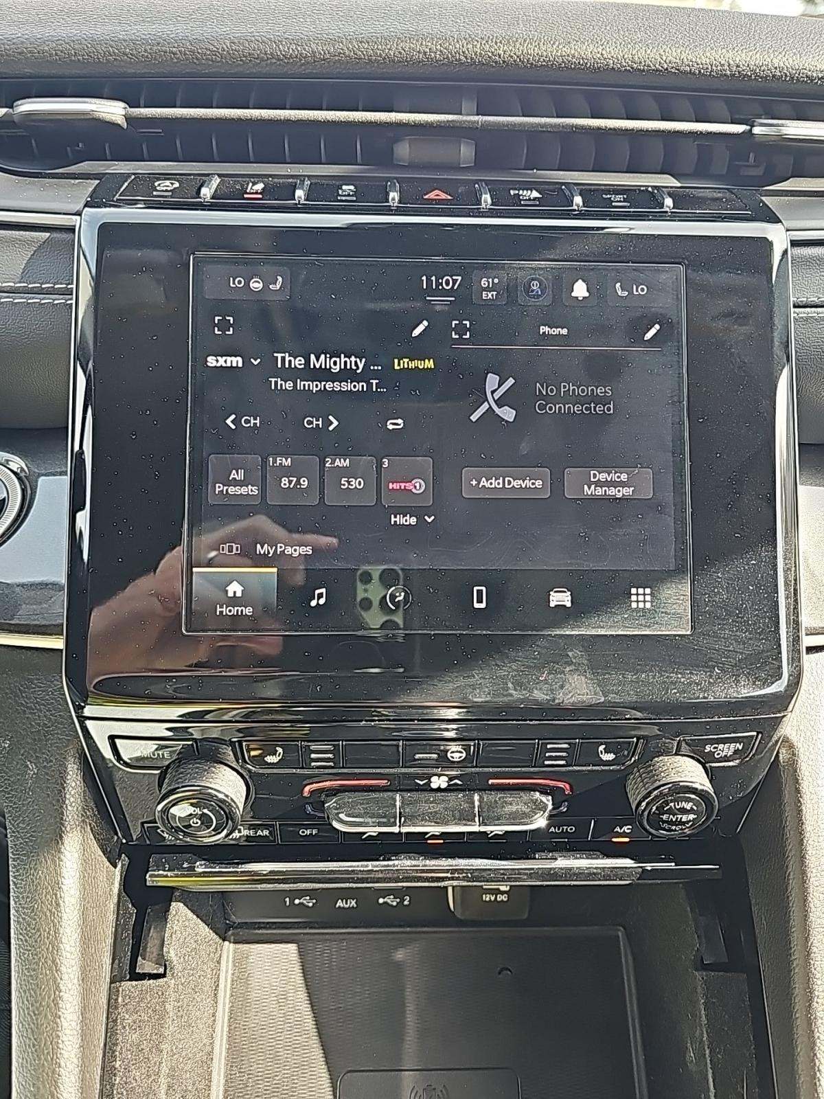 2022 Jeep Grand Cherokee Laredo AWD