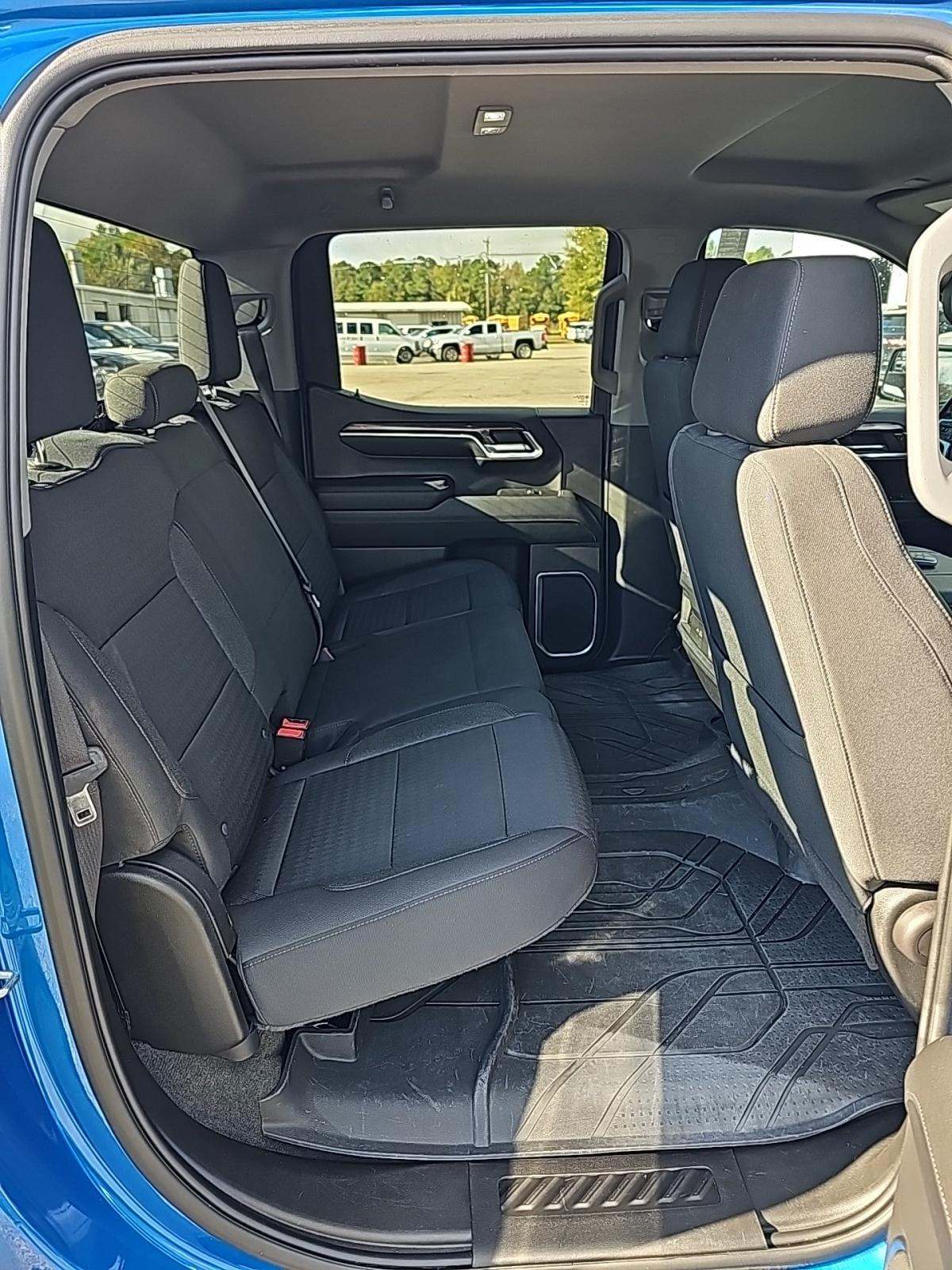 2023 Chevrolet Silverado 1500 RST RWD