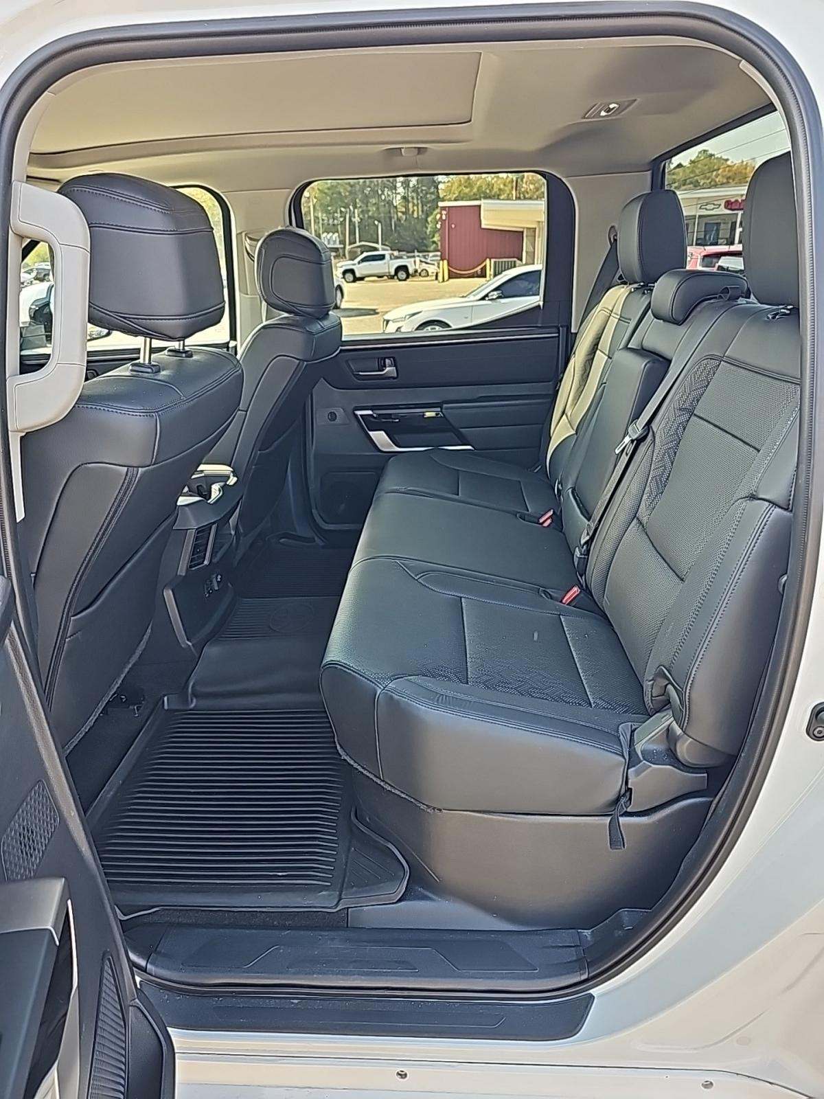 2023 Toyota Tundra Limited RWD