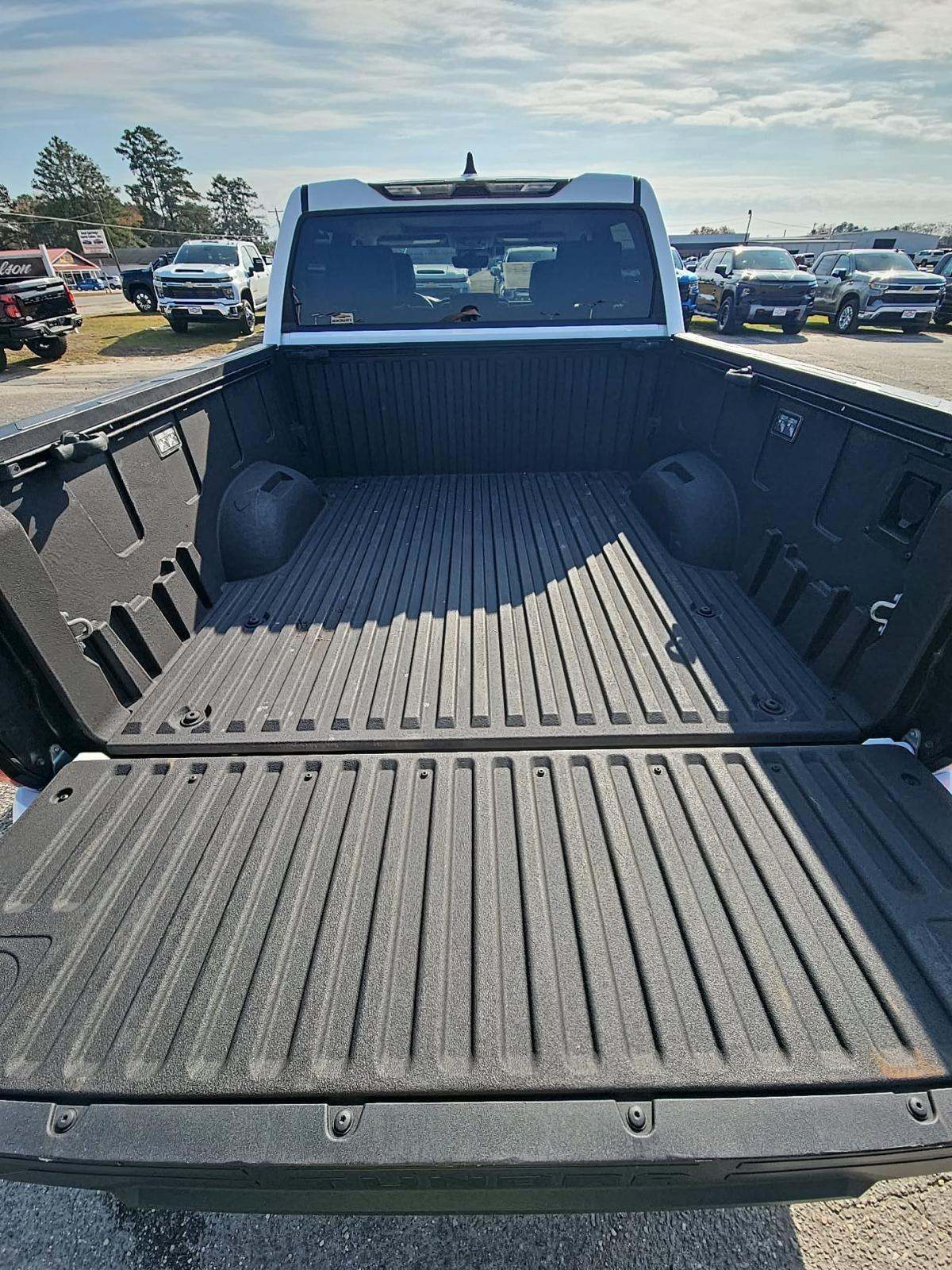 2023 Toyota Tundra Limited RWD