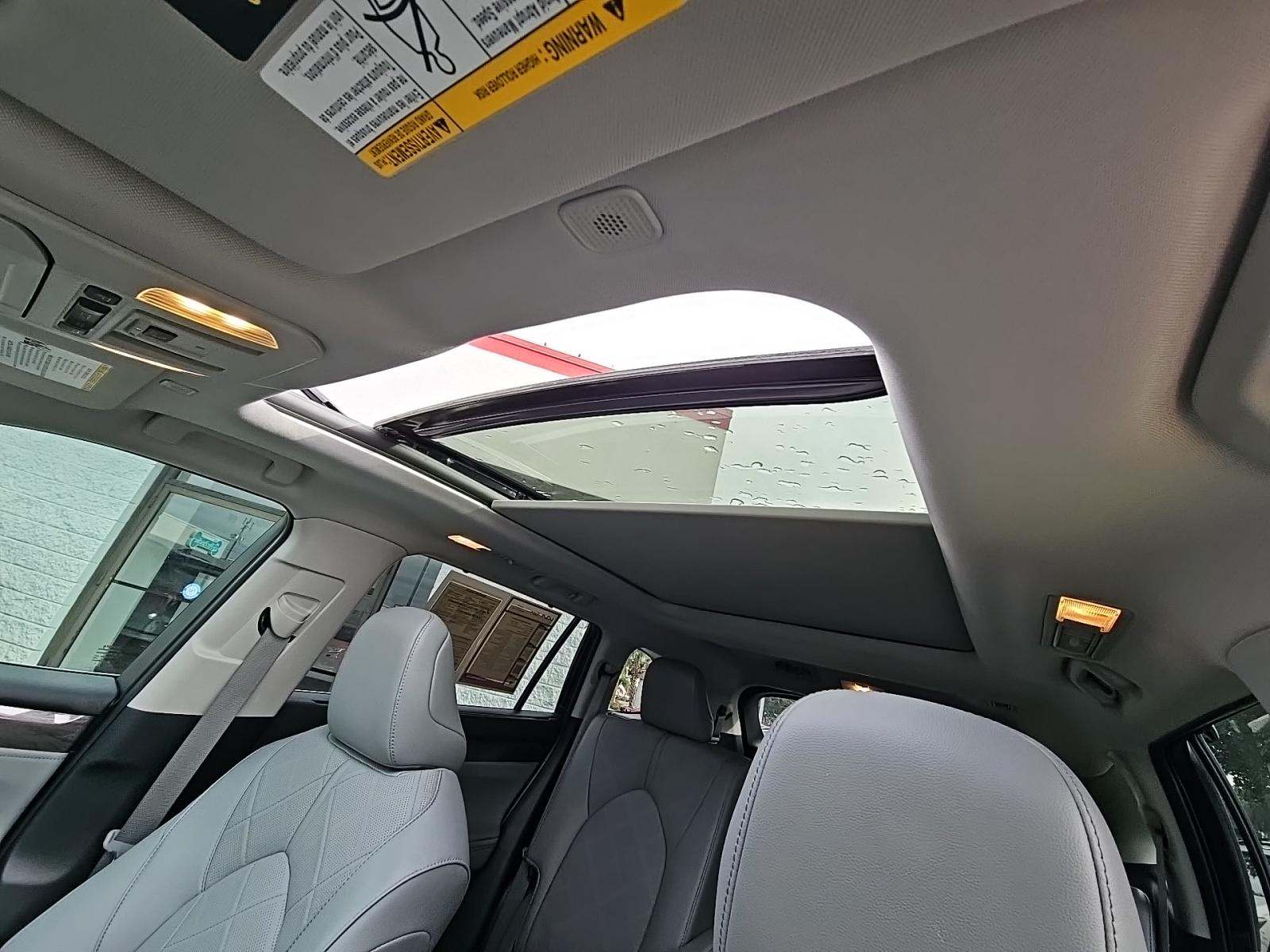 2024 Toyota Highlander Platinum FWD